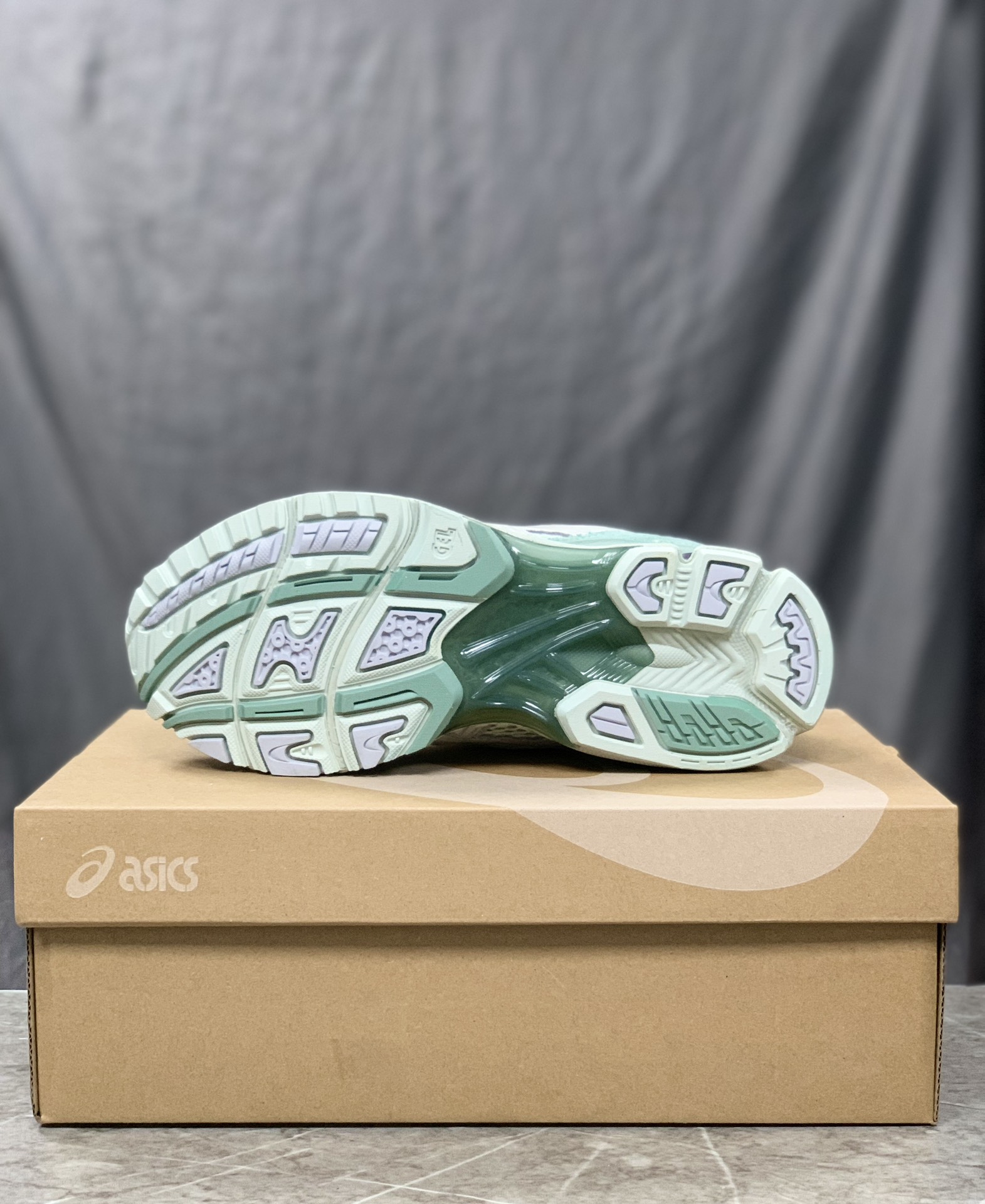 Asics Running Shoes Breathable L-s