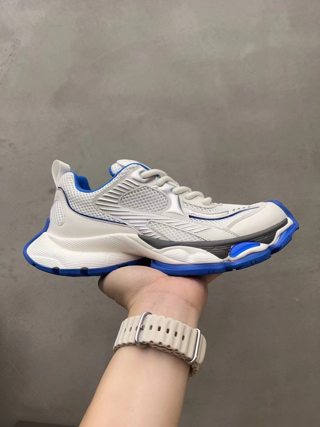 Basic Shoes