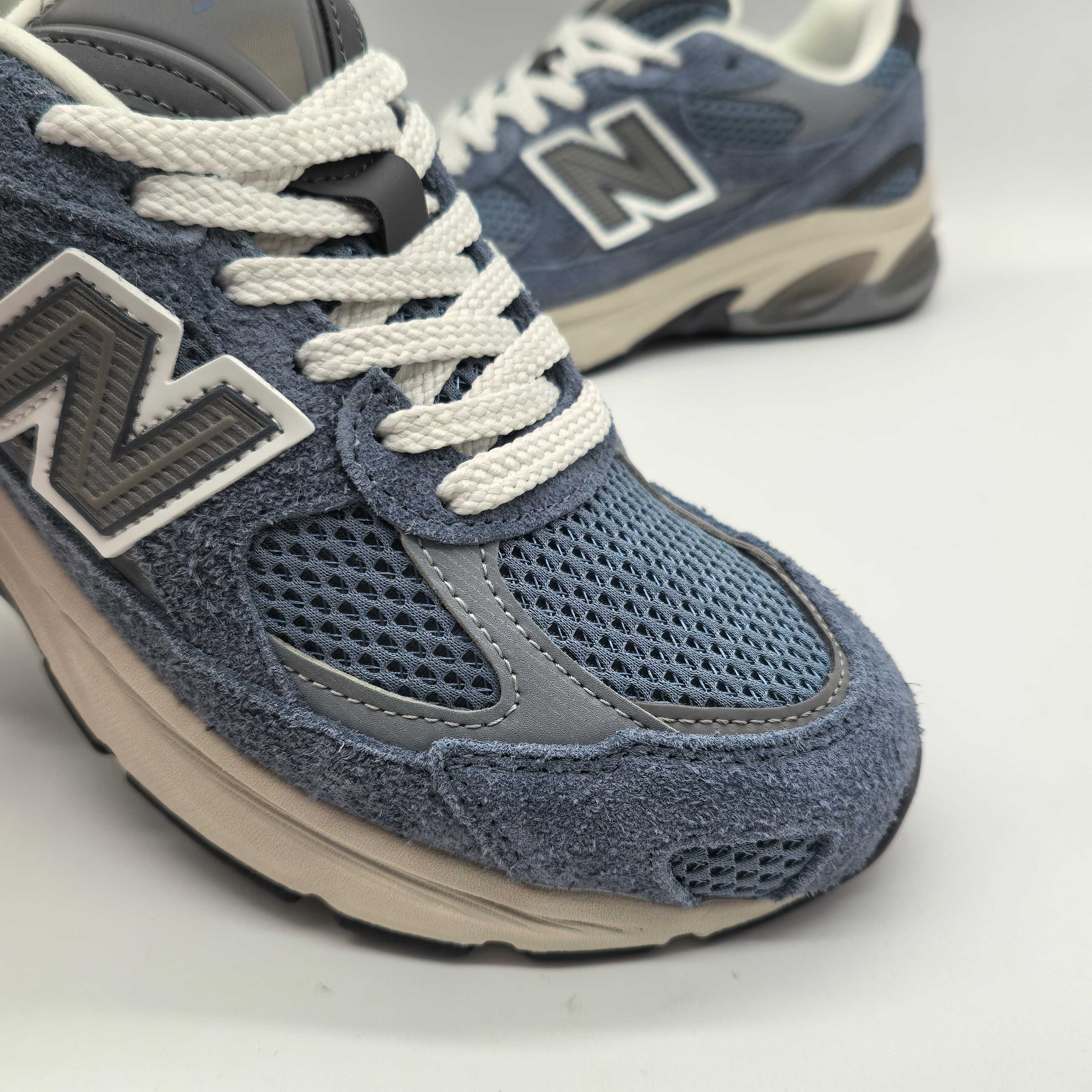 New Balance Male Sneakers