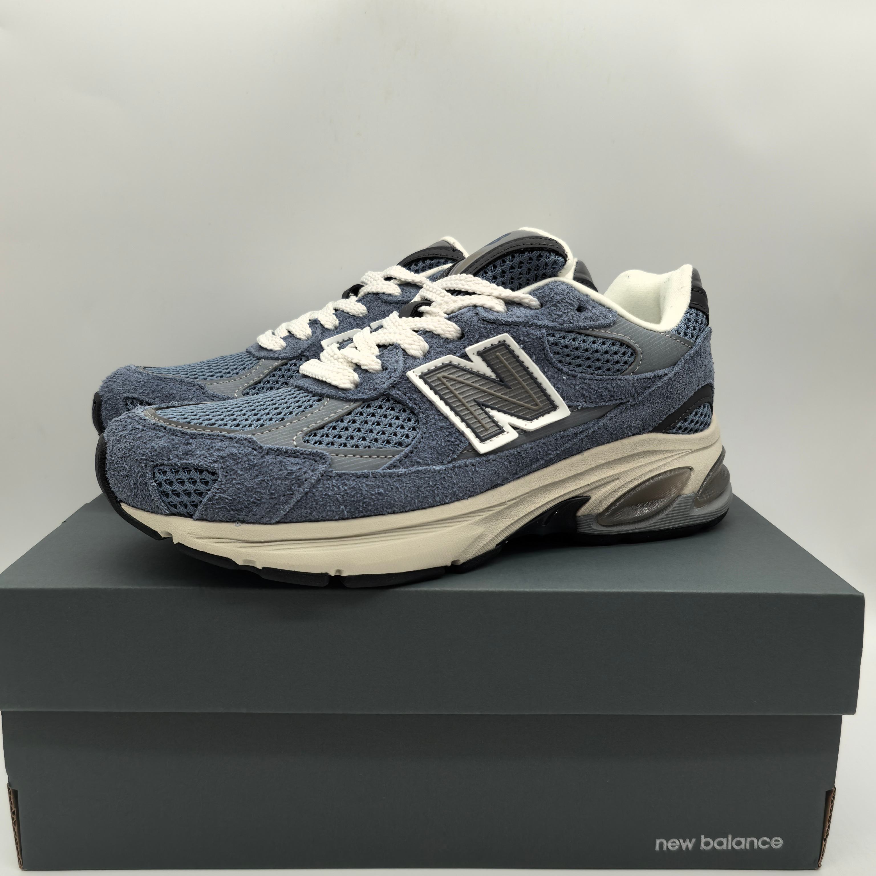 New Balance Male Sneakers