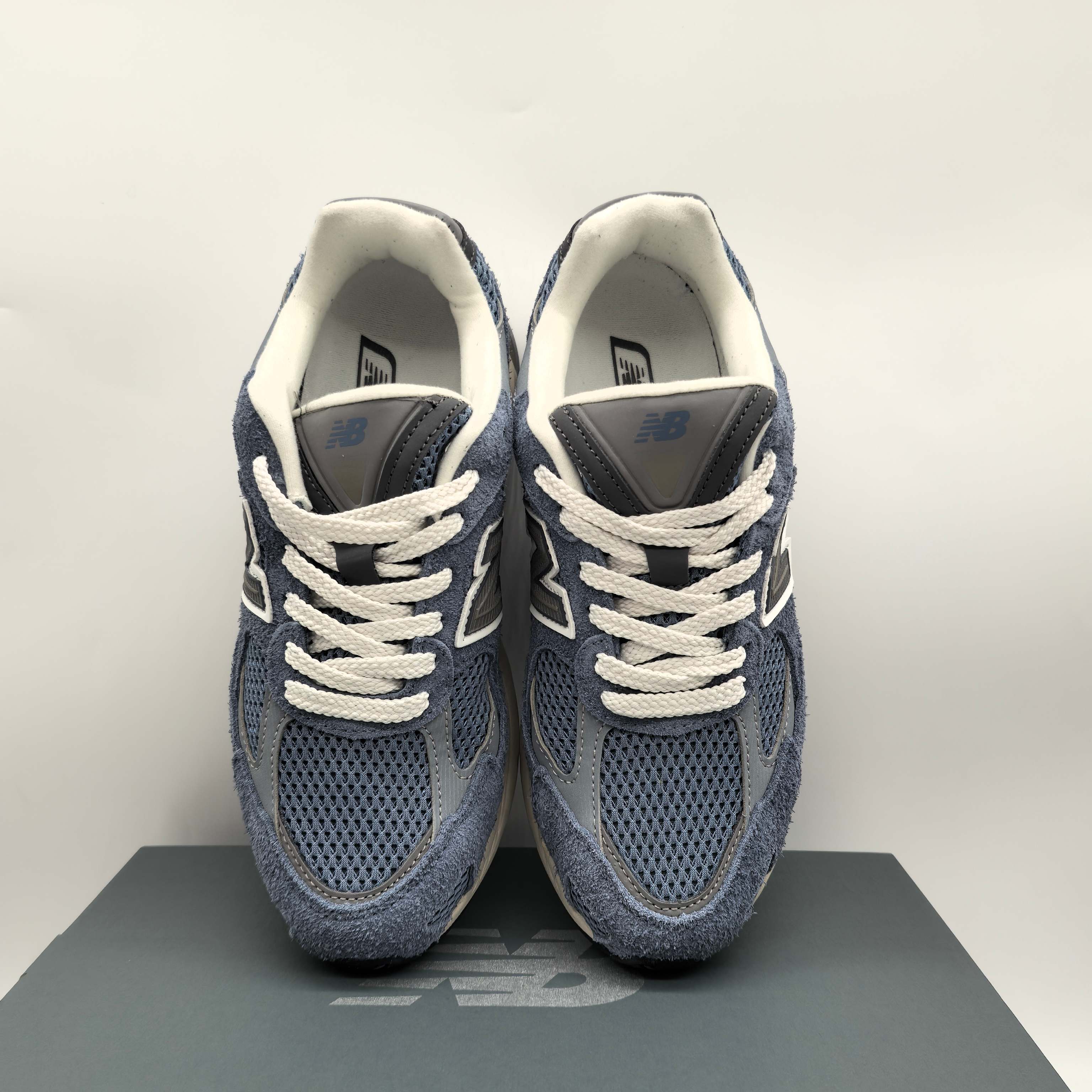 New Balance Male Sneakers