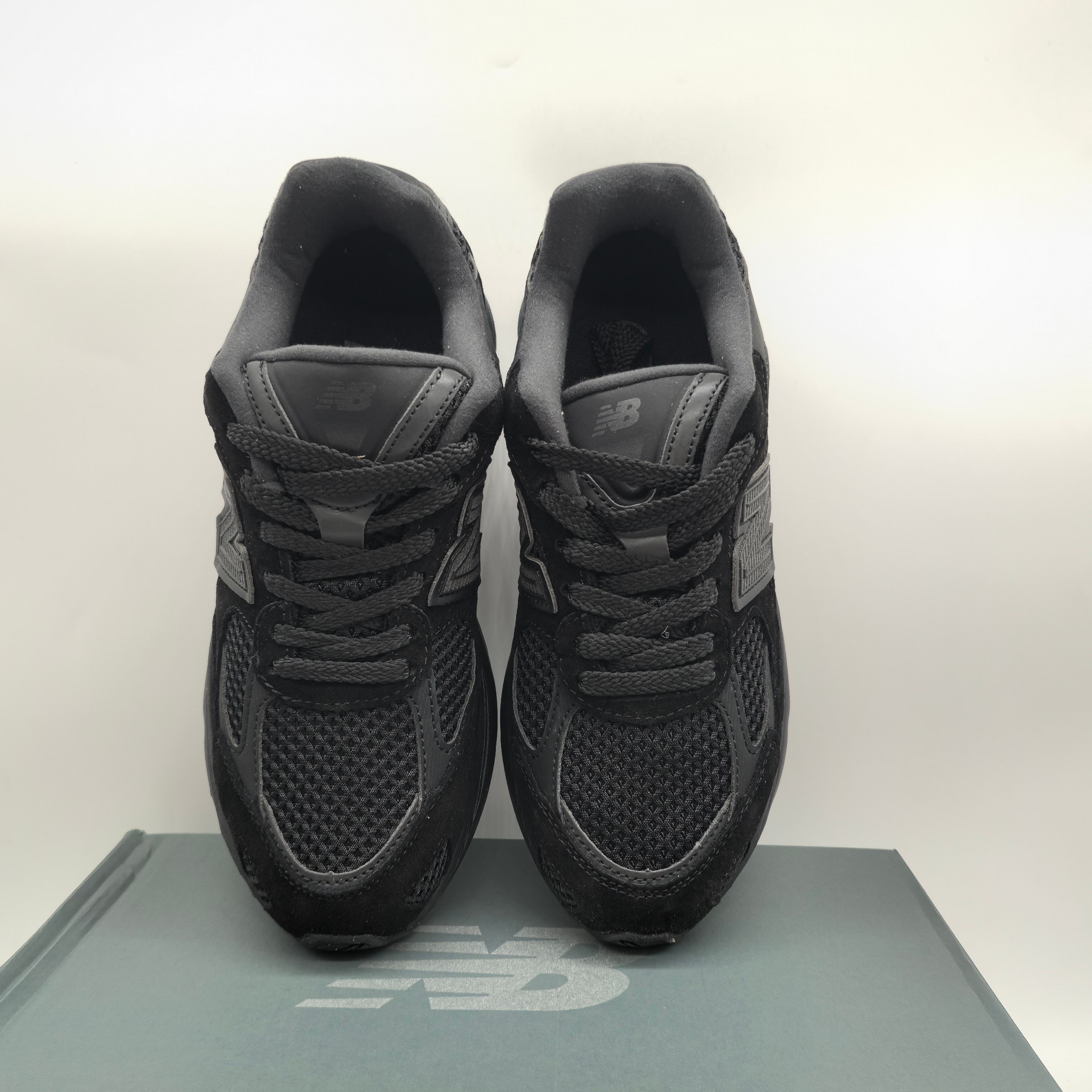 New Balance Male Sneakers