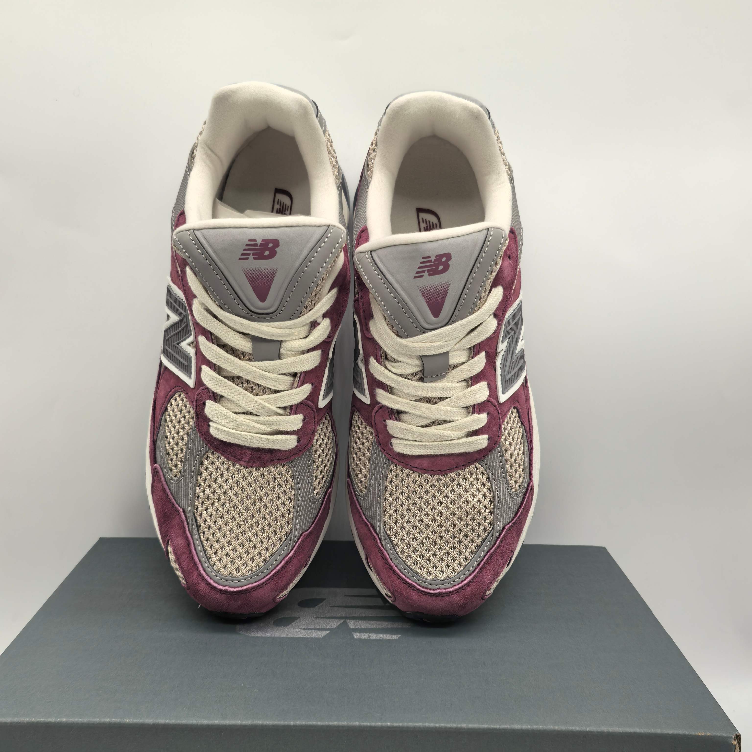 New Balance Male Sneakers