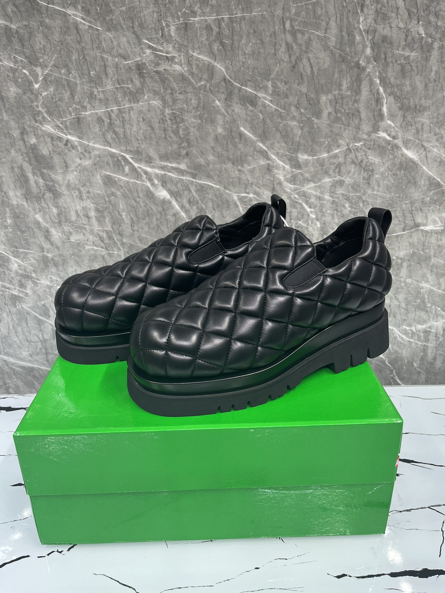 Bottega Veneta Male Basic Shoes Black M