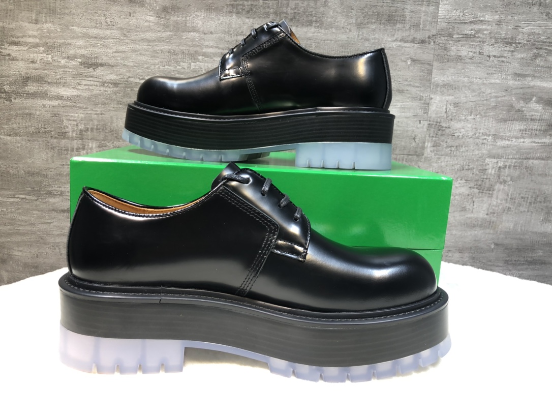 Bottega Veneta Male Basic Shoes L-s