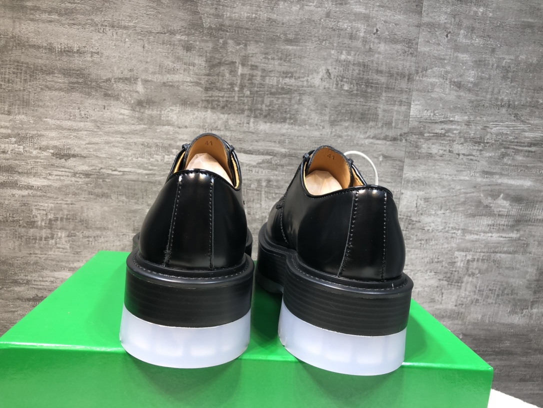 Bottega Veneta Male Basic Shoes L-s