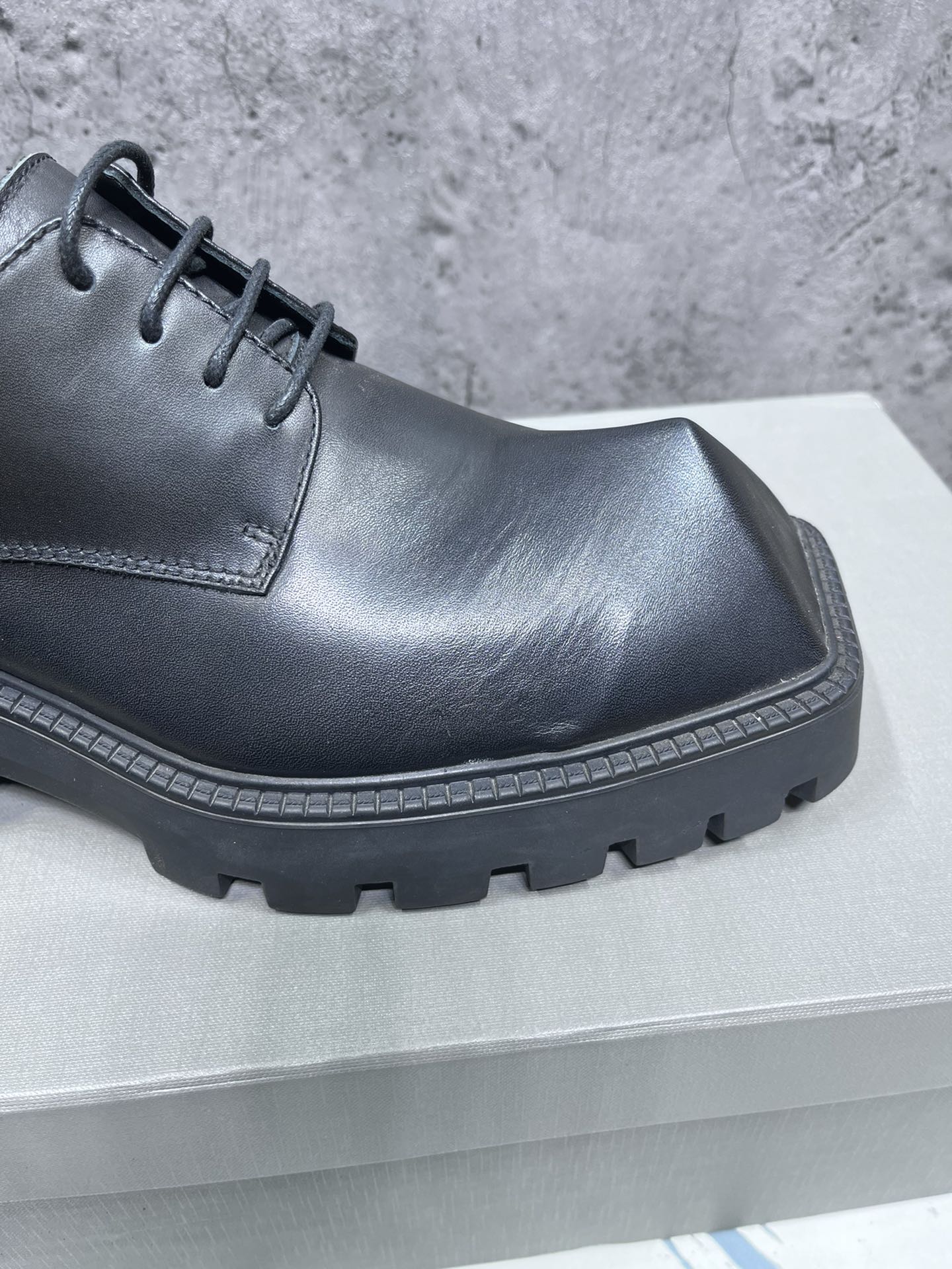 Balenciaga Male Basic Shoes 46-l-s