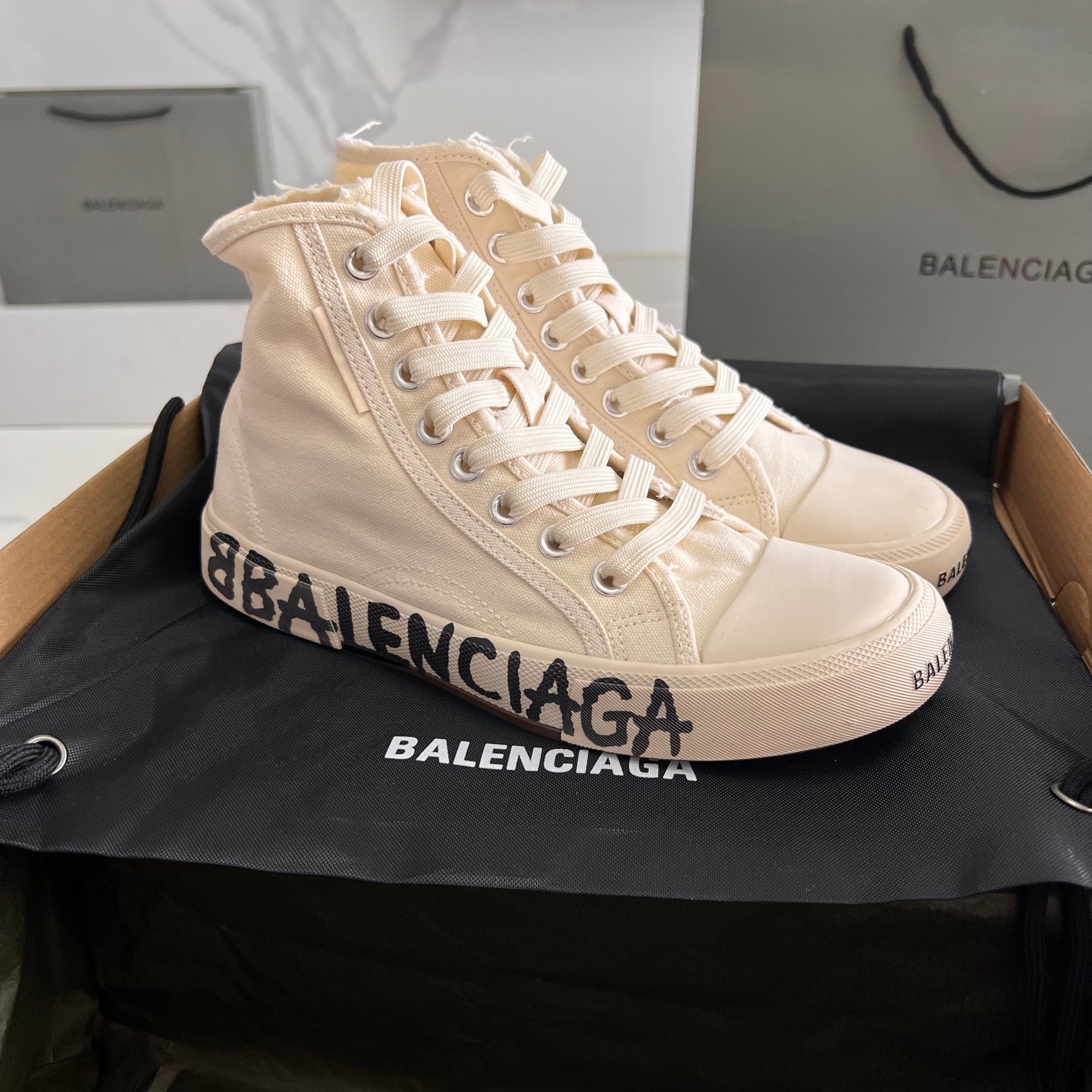 Balenciaga Basic Shoes L