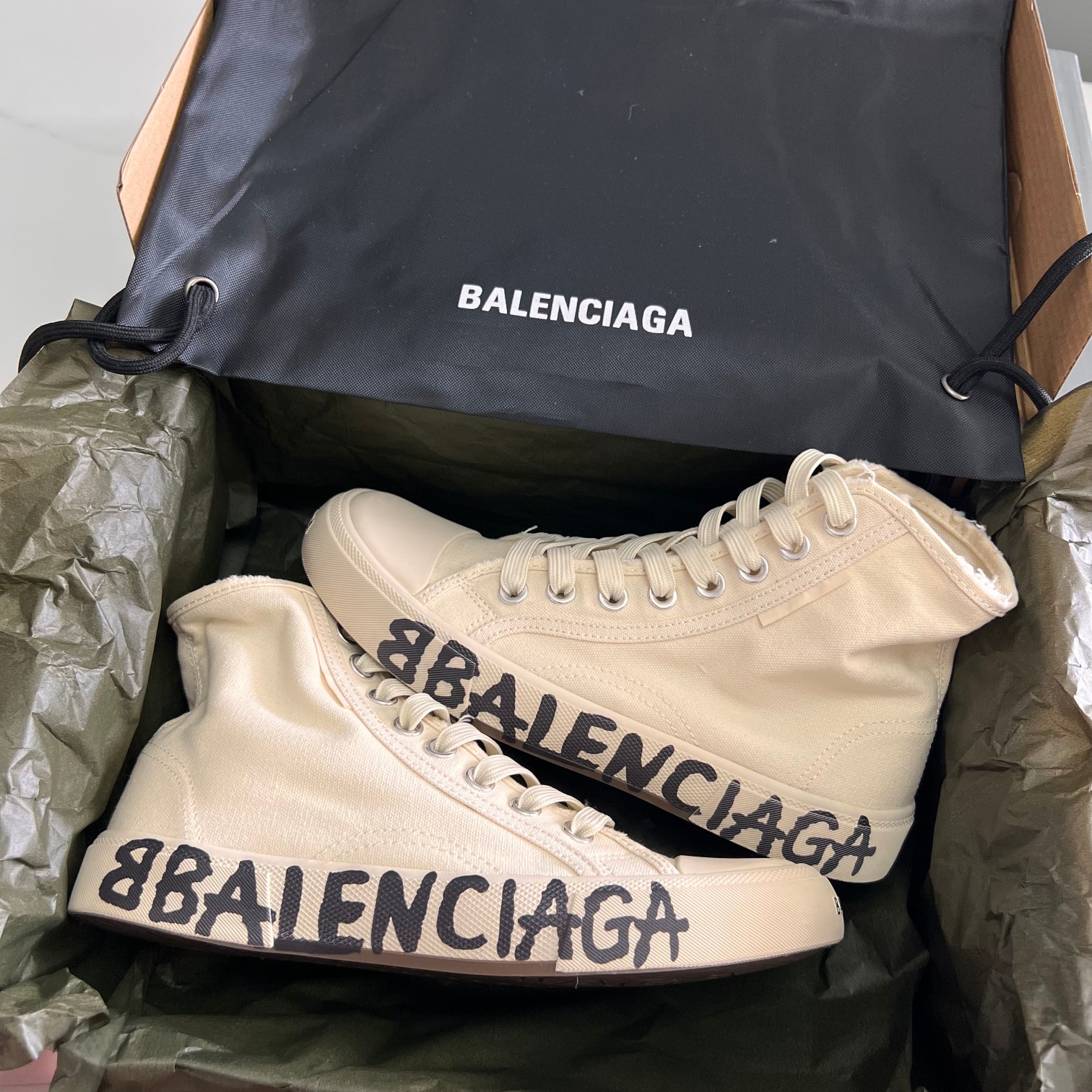Balenciaga Basic Shoes L