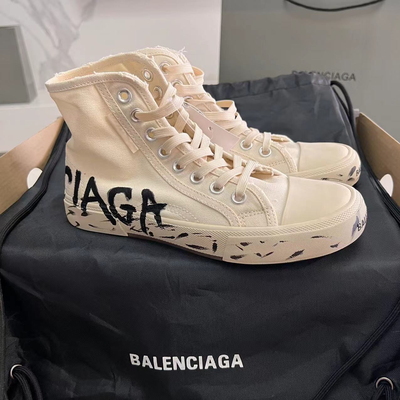 Balenciaga Basic Shoes L