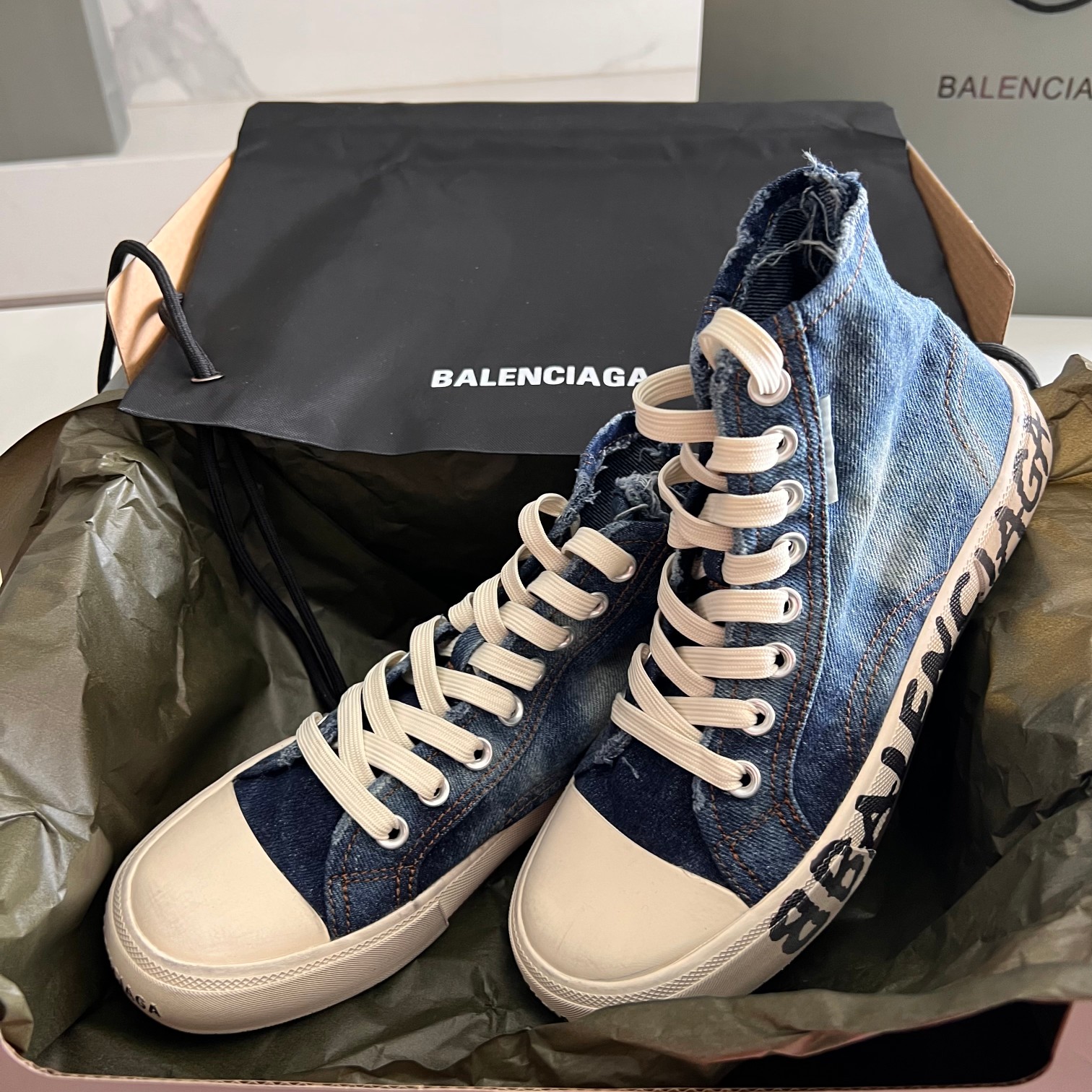 Balenciaga Basic Shoes L