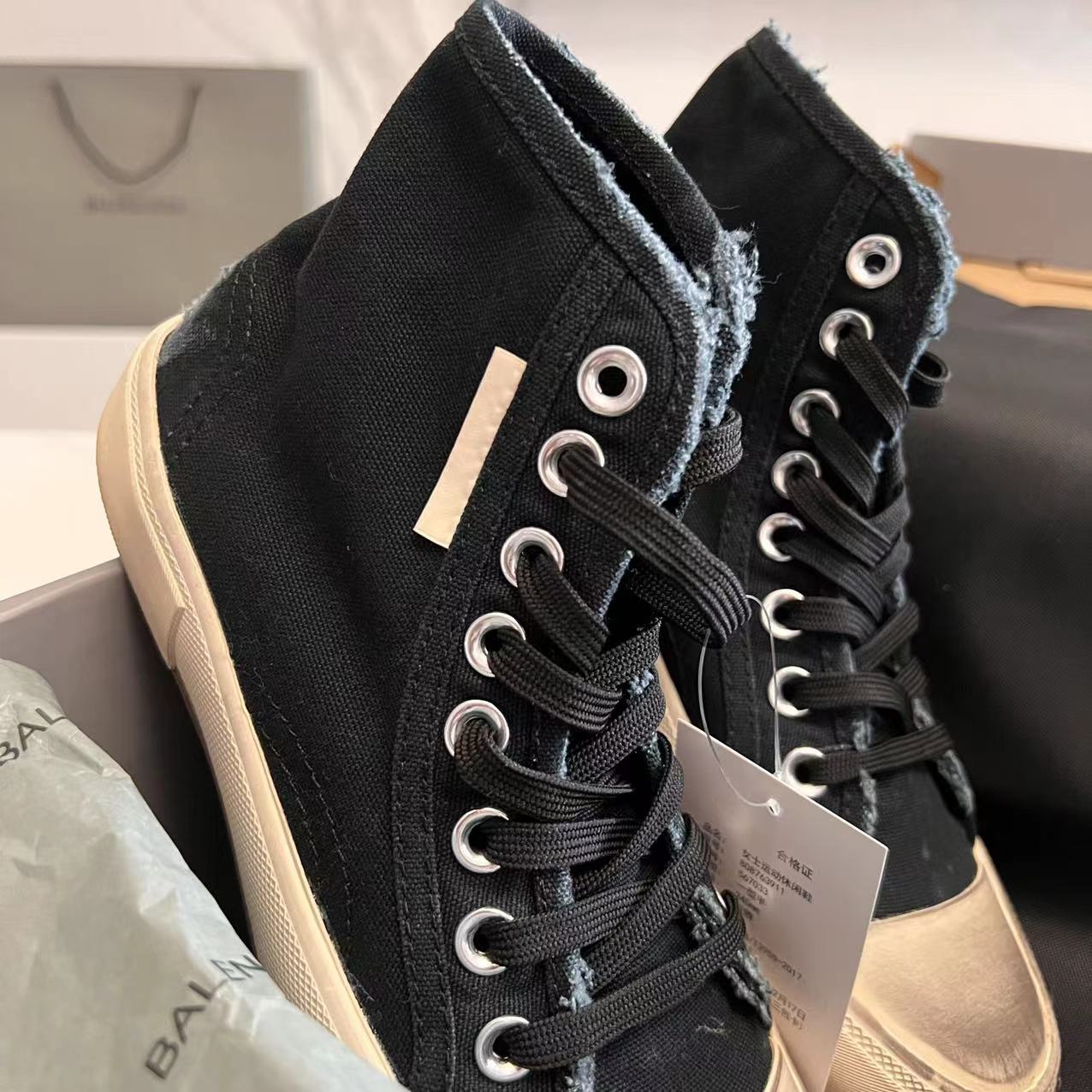 Balenciaga Basic Shoes L