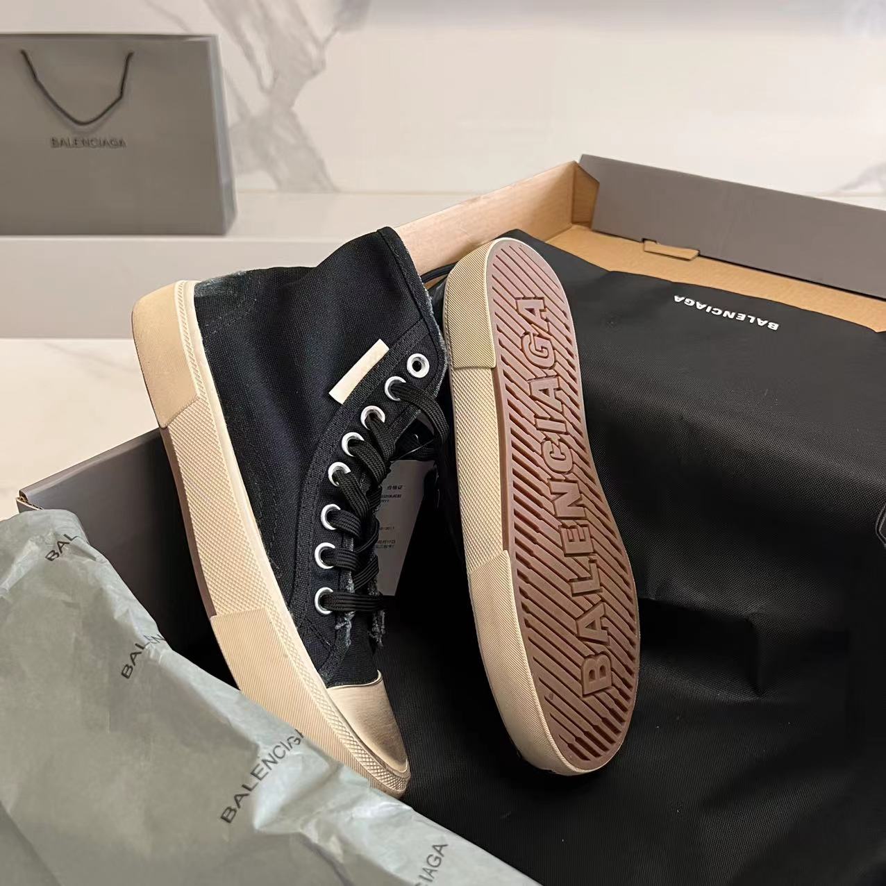 Balenciaga Basic Shoes L