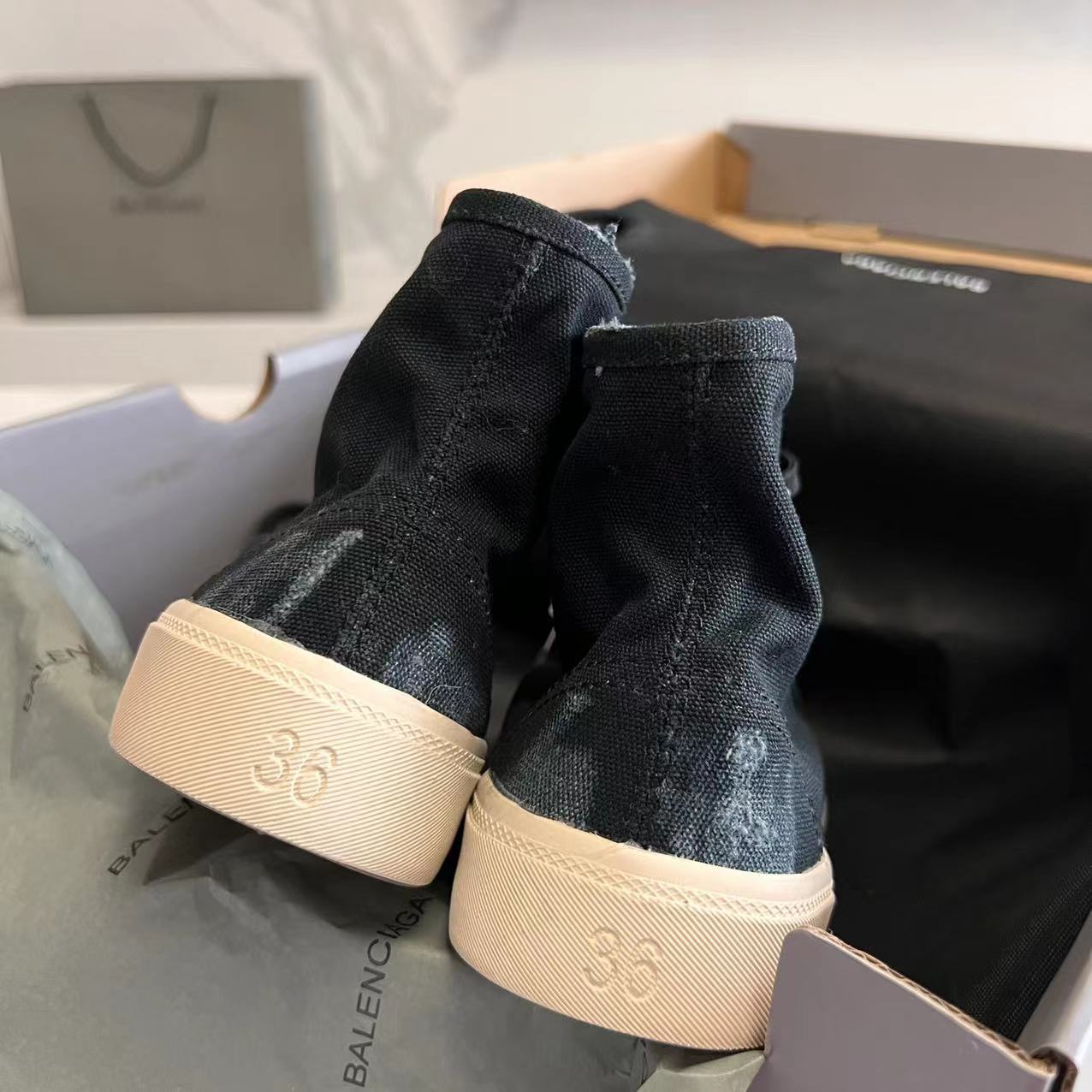 Balenciaga Basic Shoes L