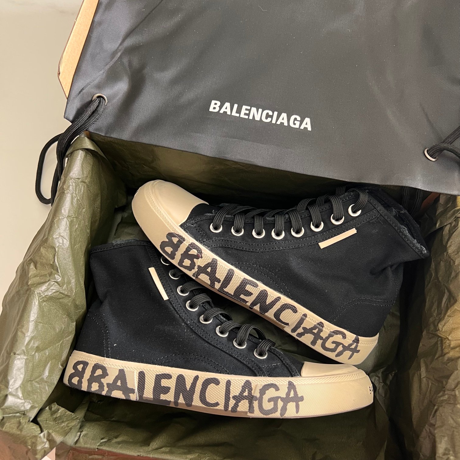 Balenciaga Basic Shoes L