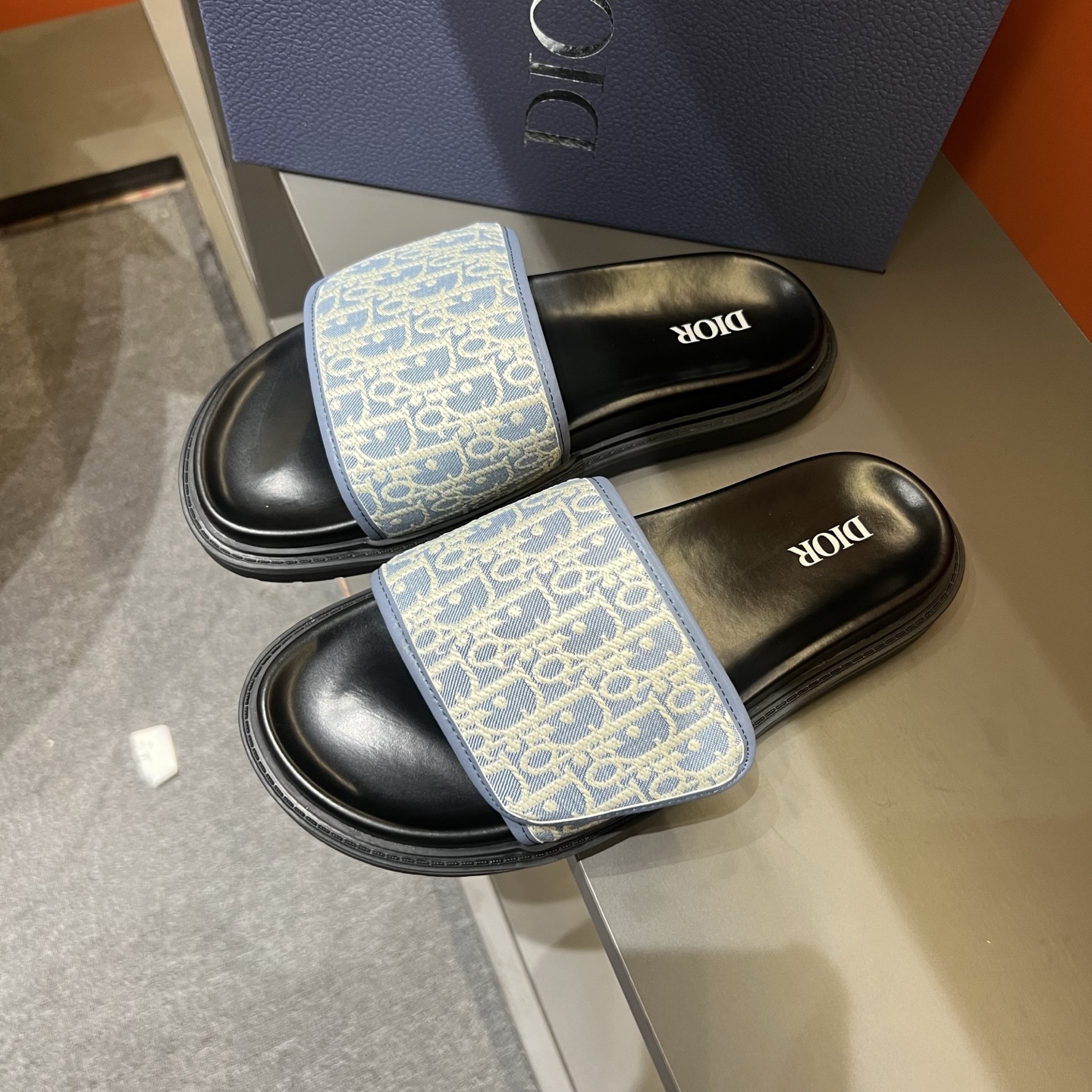 Slippers