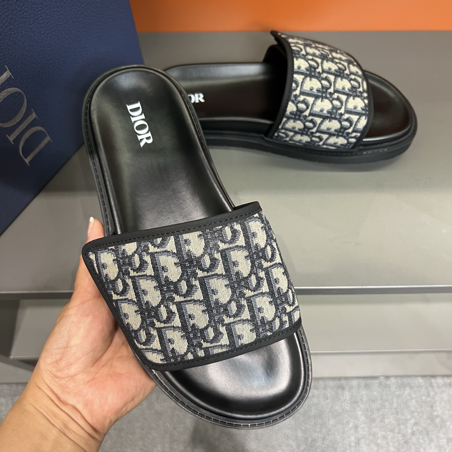 Slippers