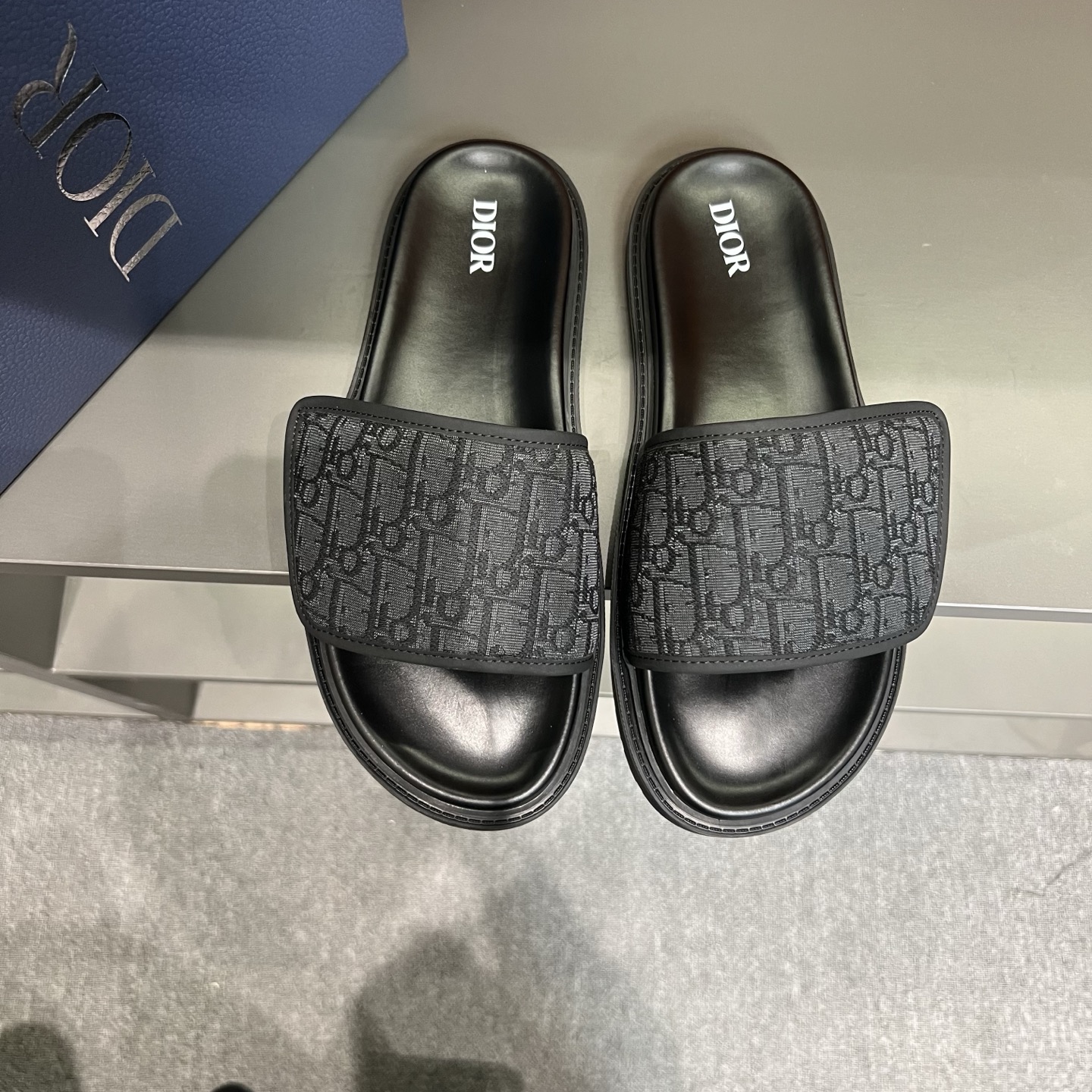 Slippers
