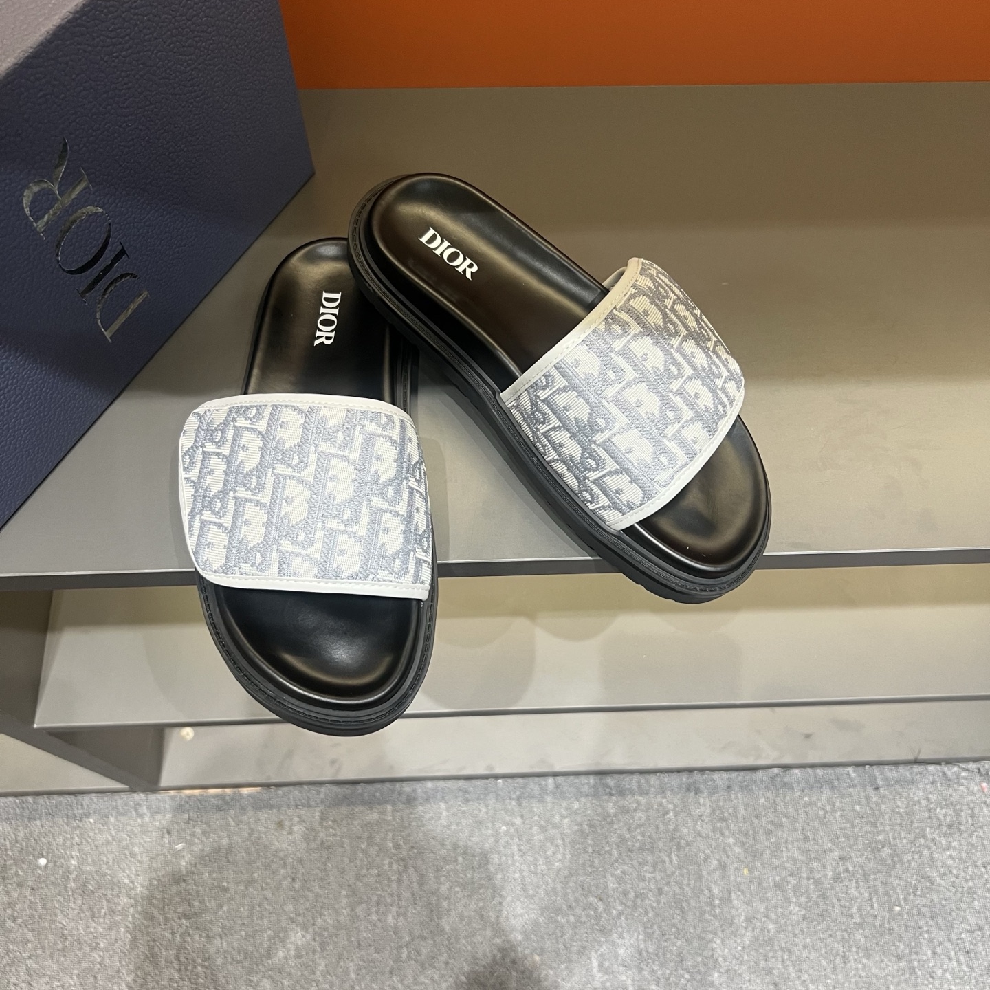 Slippers