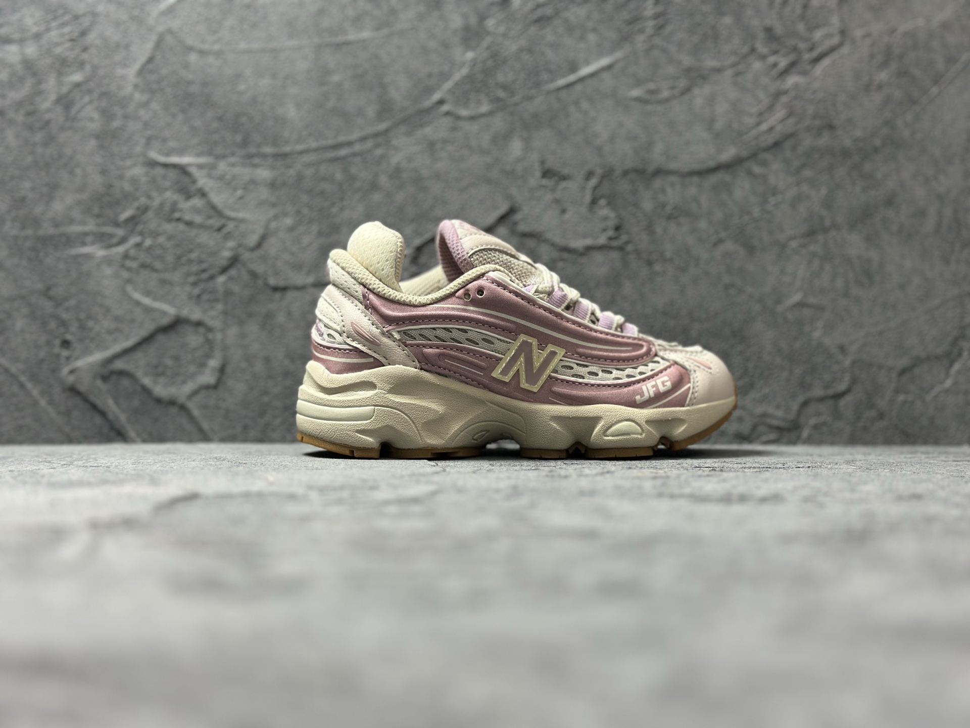 New Balance Basic Shoes L