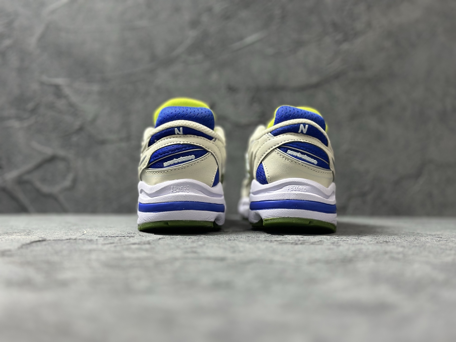 New Balance Basic Shoes L