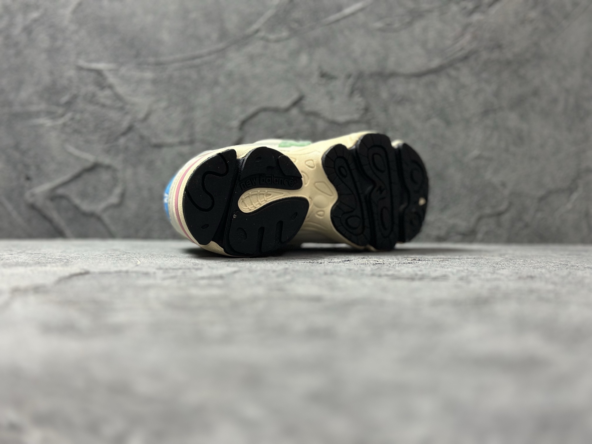 New Balance Basic Shoes L