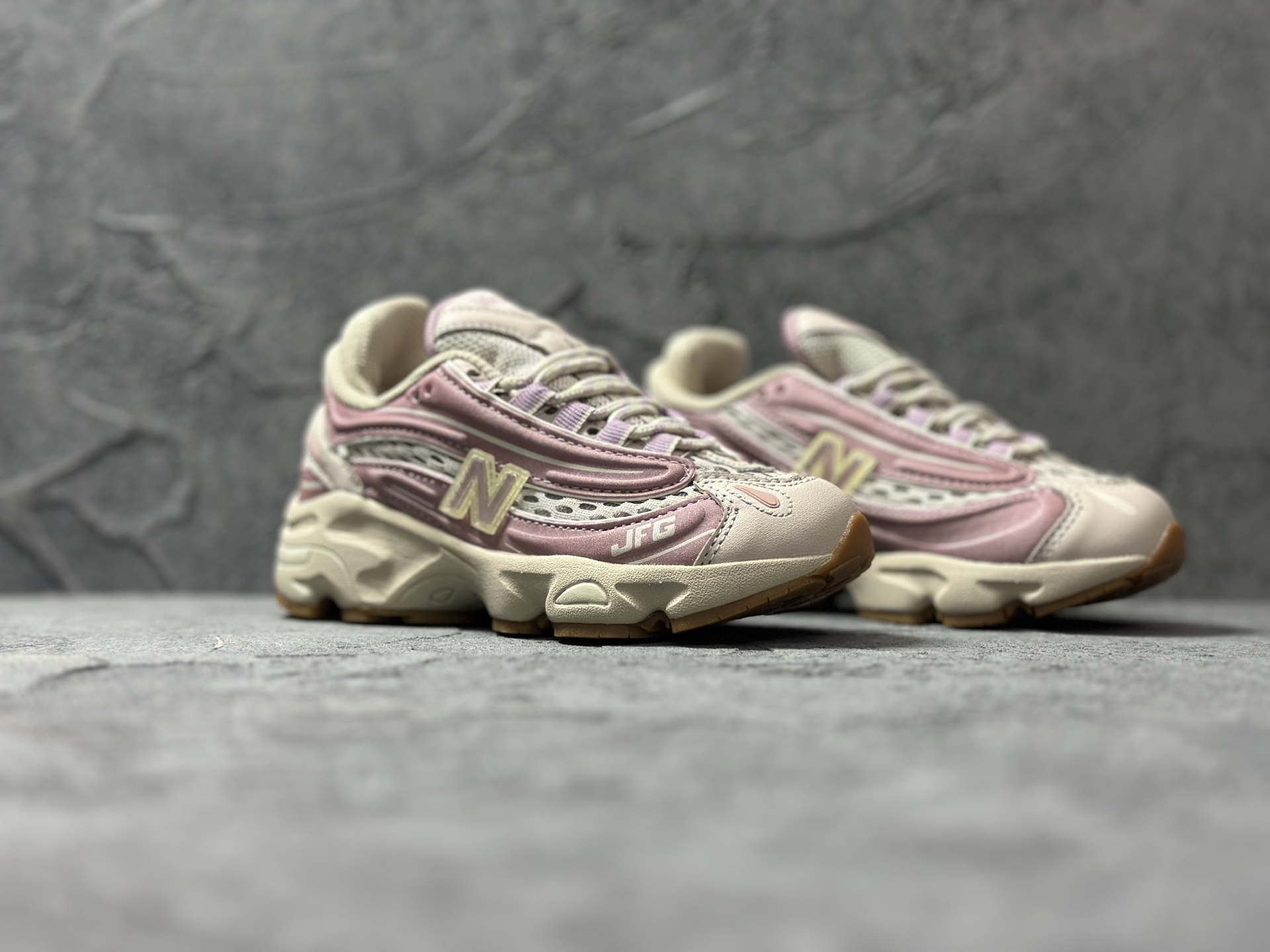 New Balance Basic Shoes L