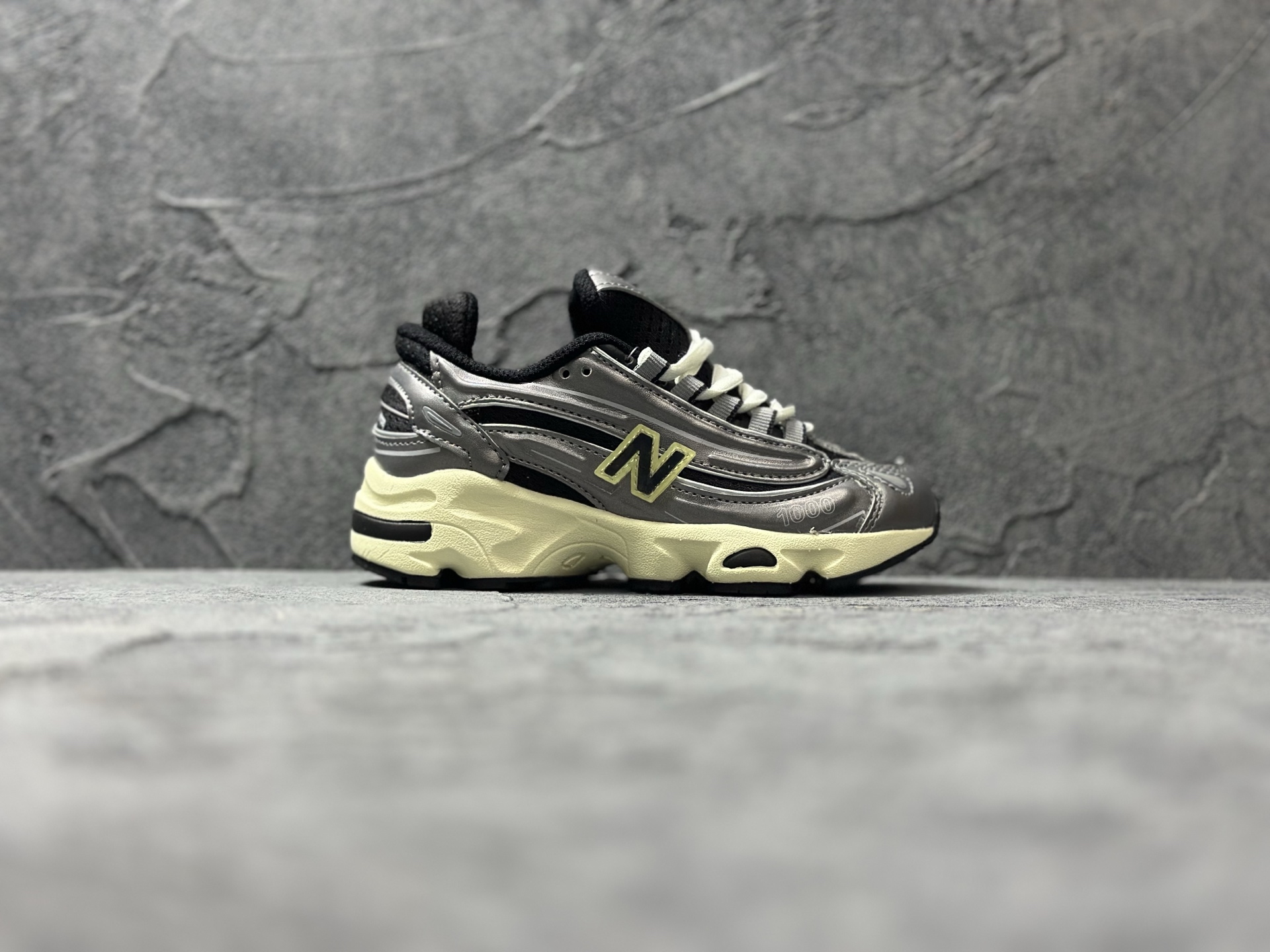 New Balance Basic Shoes L