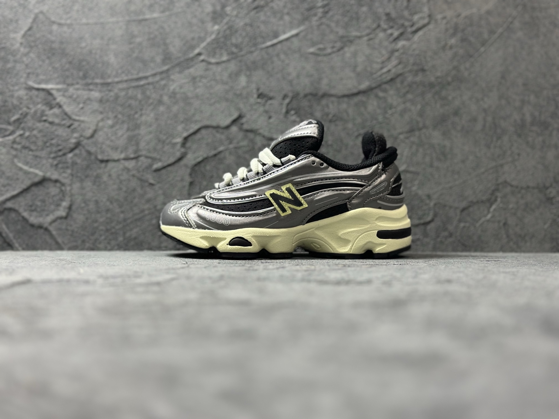 New Balance Basic Shoes L