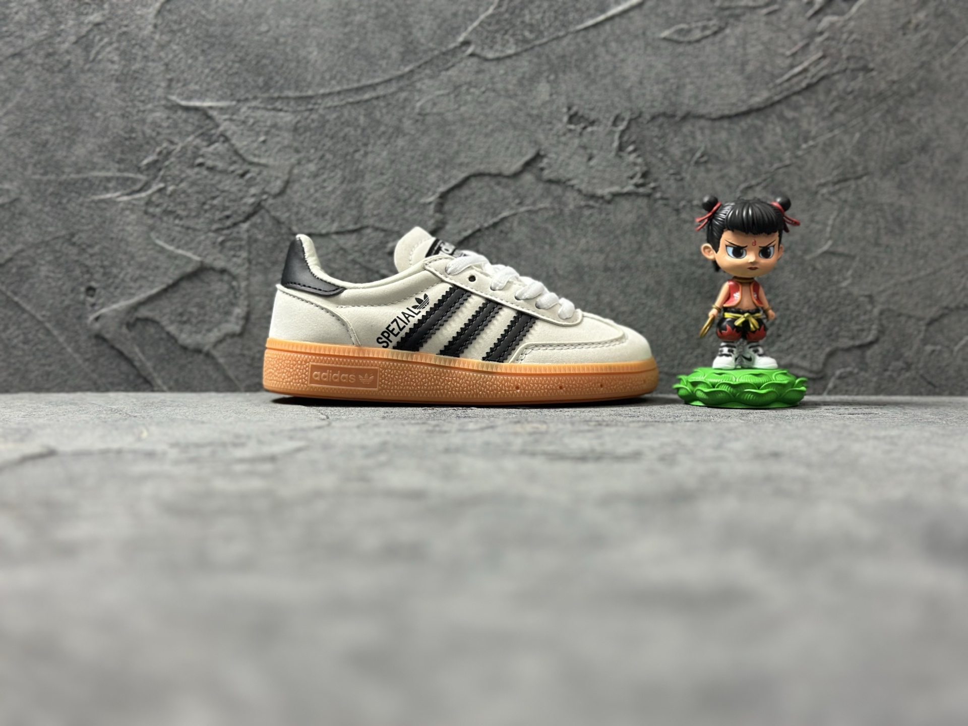 Adidas Board Shoes M-l-s