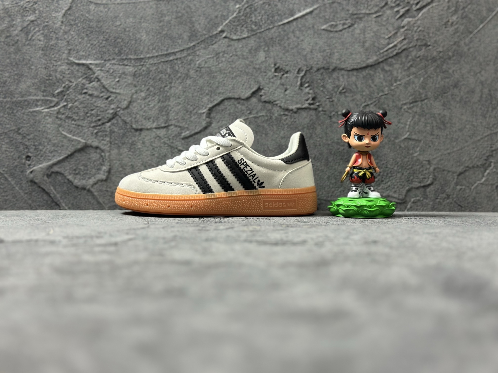 Adidas Board Shoes M-l-s