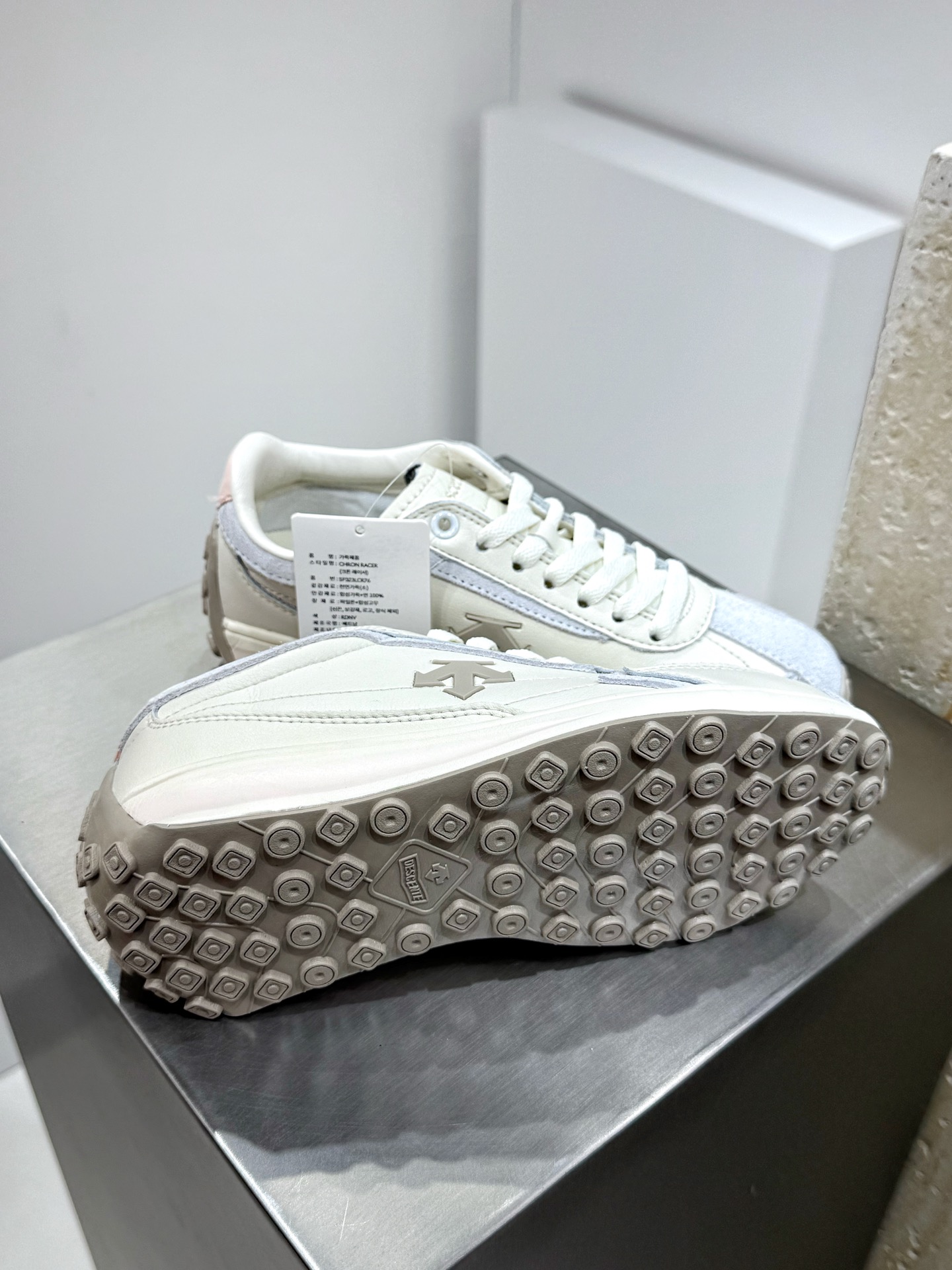 Descente Female Running Shoes M-l-s