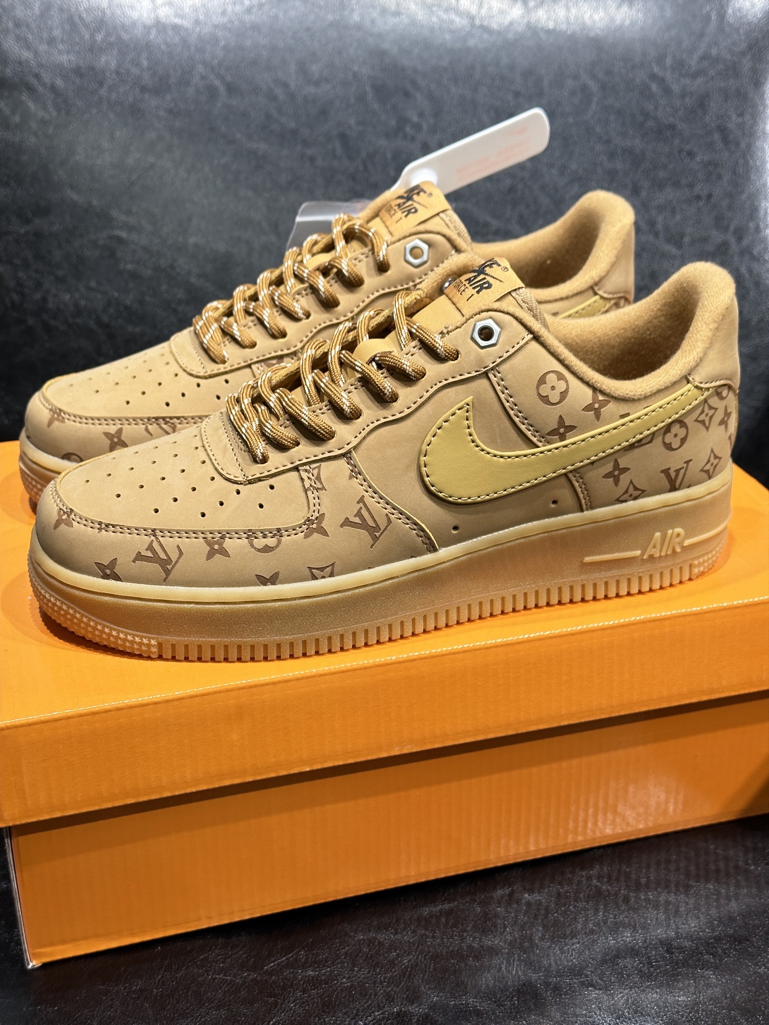 Nike Sneakers L