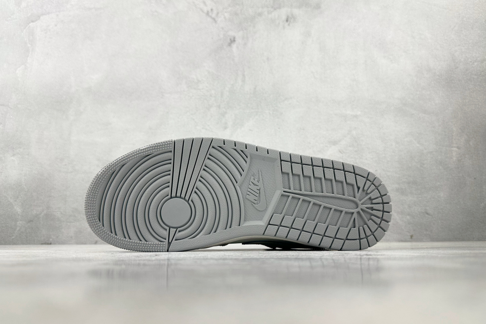 Jordan Nike Basic Shoes