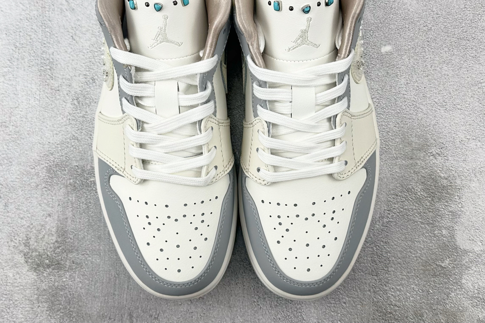 Jordan Nike Basic Shoes