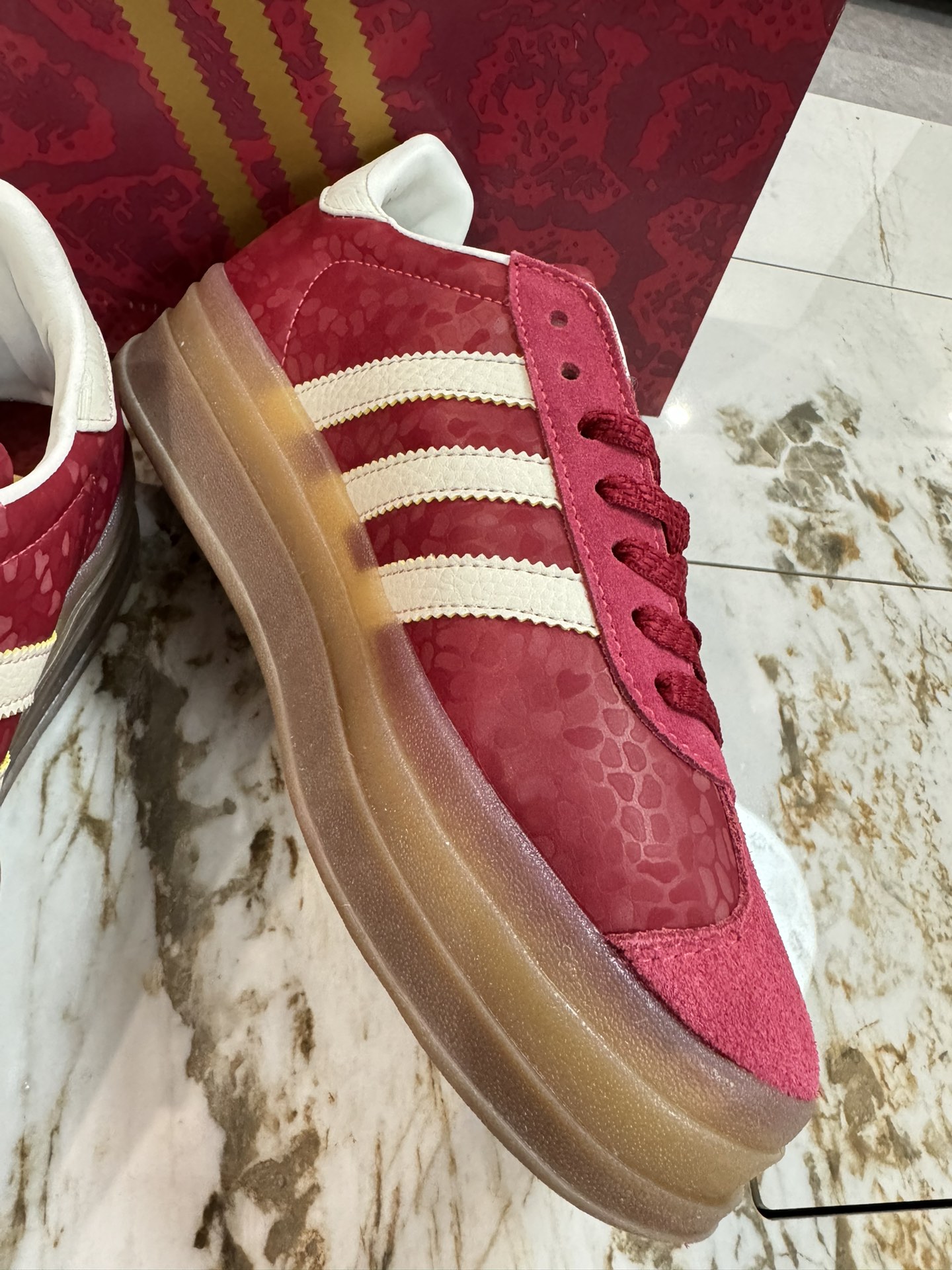 Board Shoes Red L-s