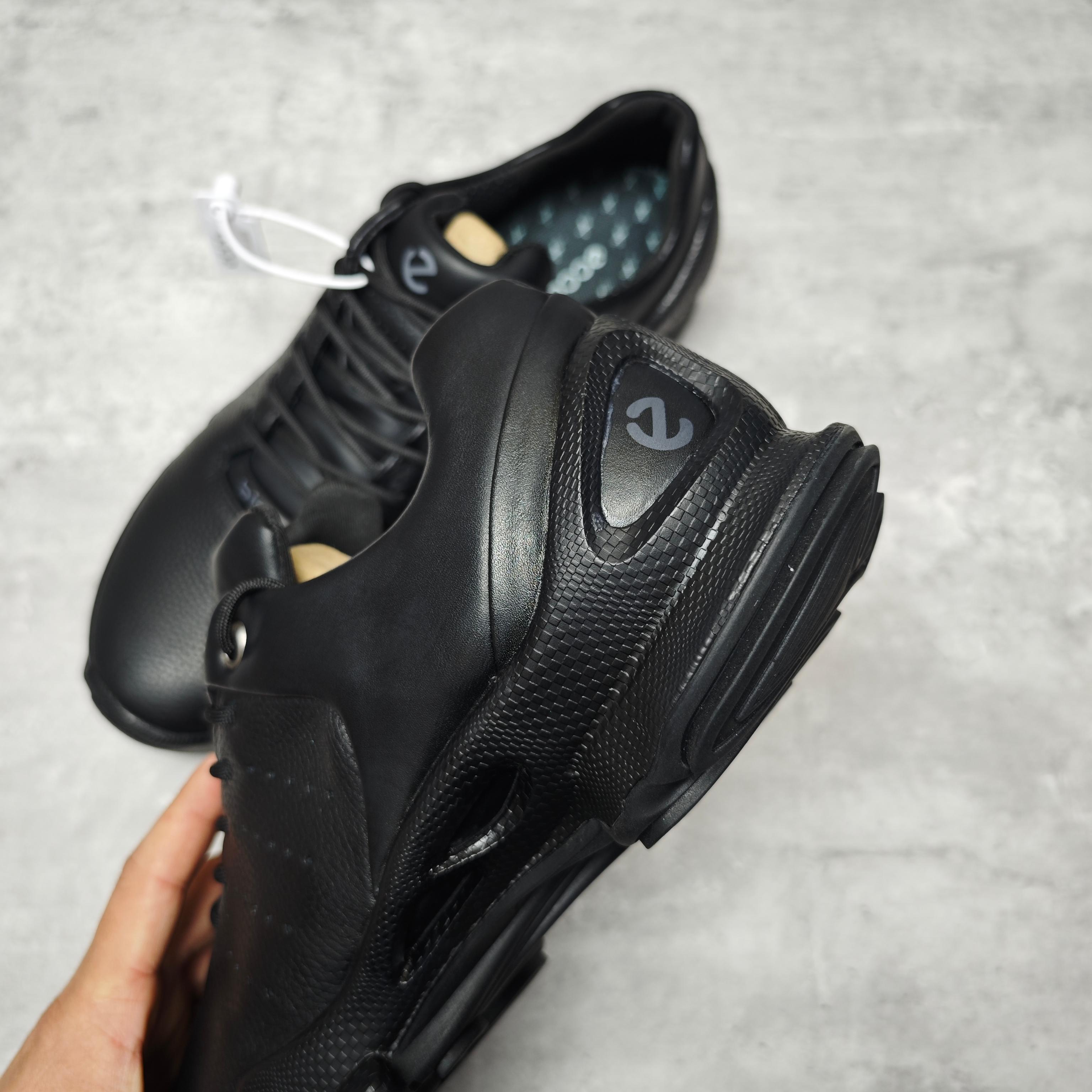 Sneakers Black Breathable