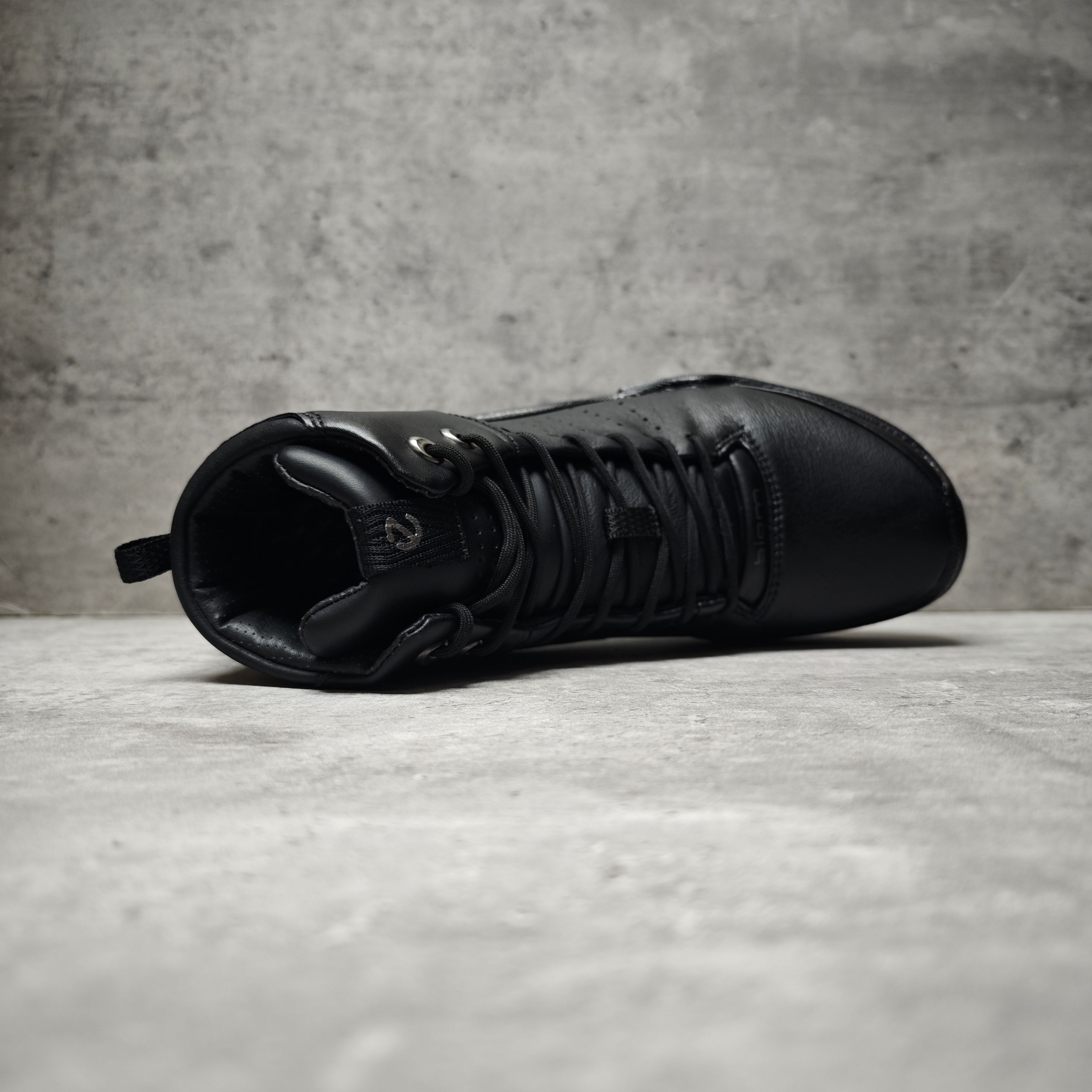 Basic Shoes M-l-s