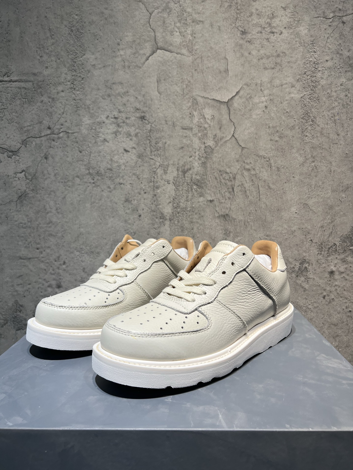 Basic Shoes