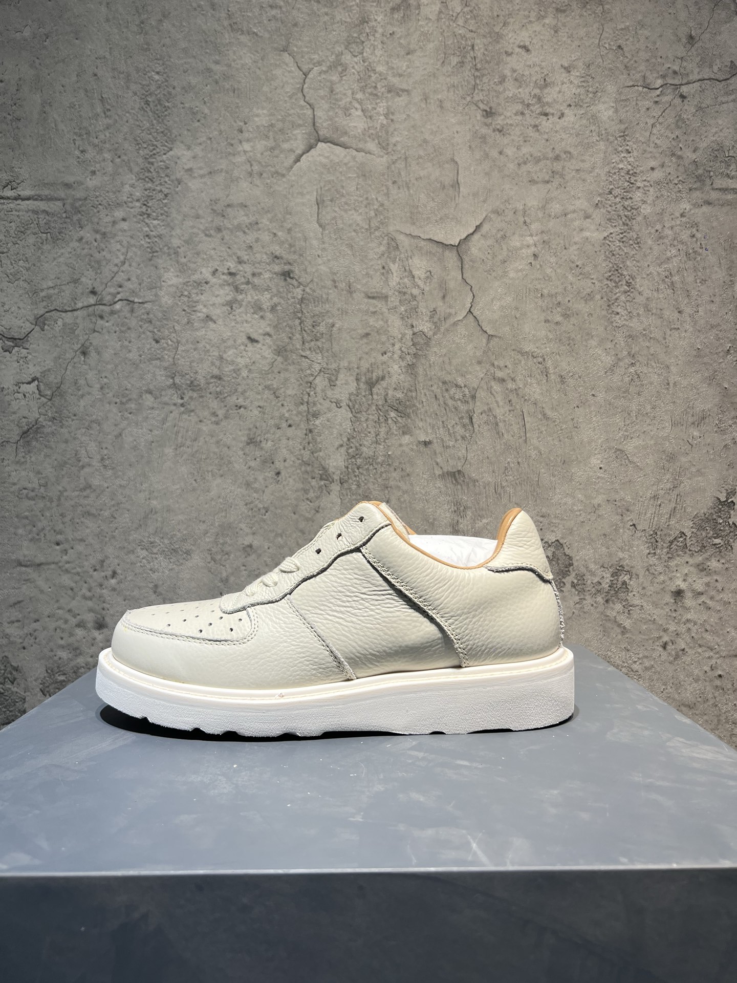 Basic Shoes