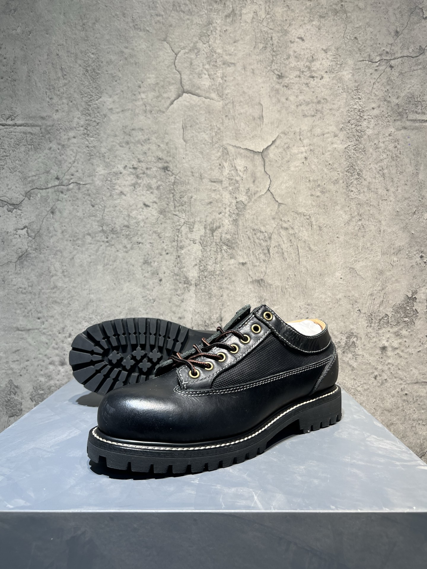 Basic Shoes