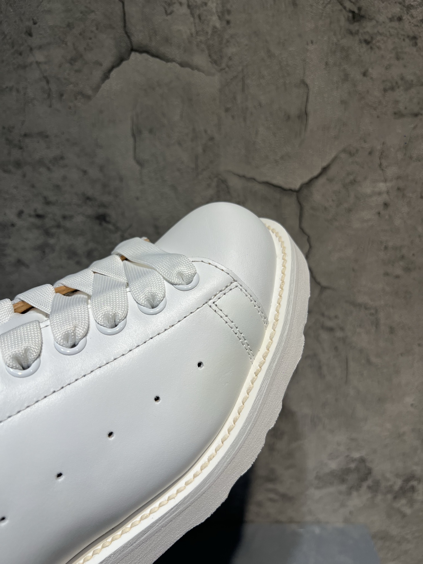Basic Shoes