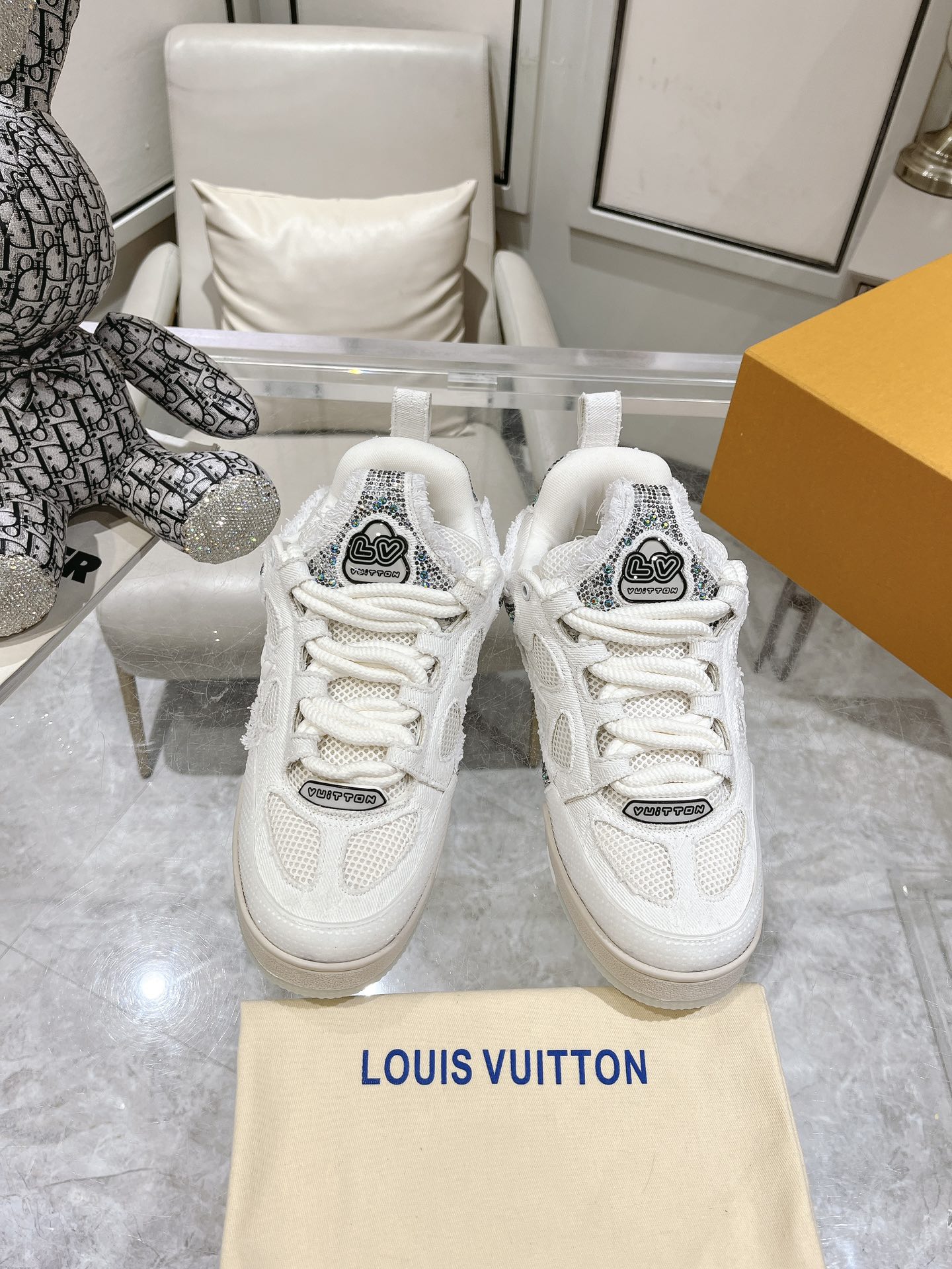Louis Vuitton Sneakers Mesh M-l-s