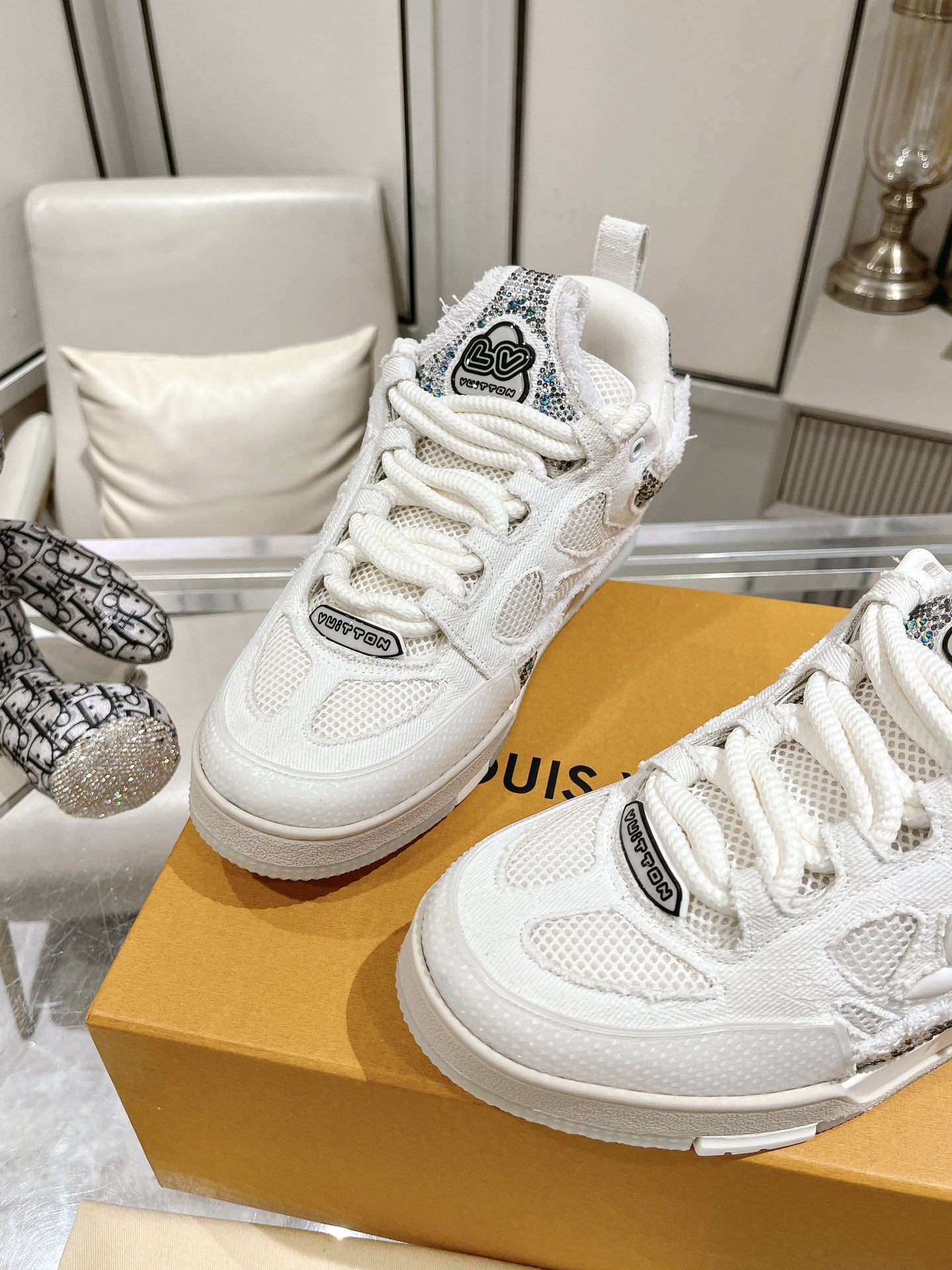 Louis Vuitton Sneakers Mesh M-l-s