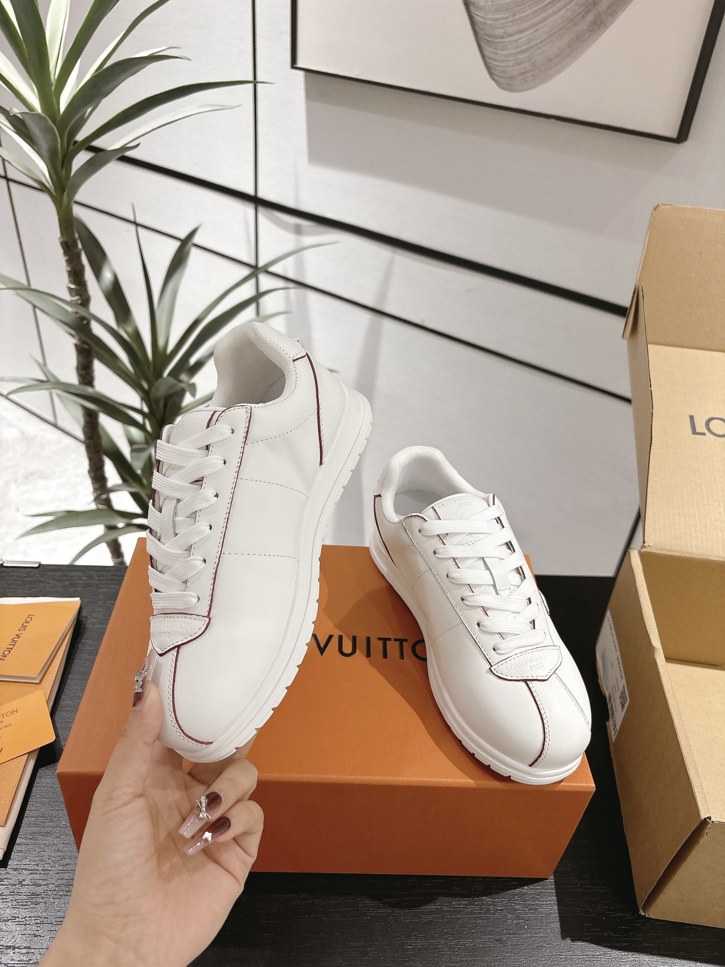 Louis Vuitton Couple Basic Shoes 45-m-l