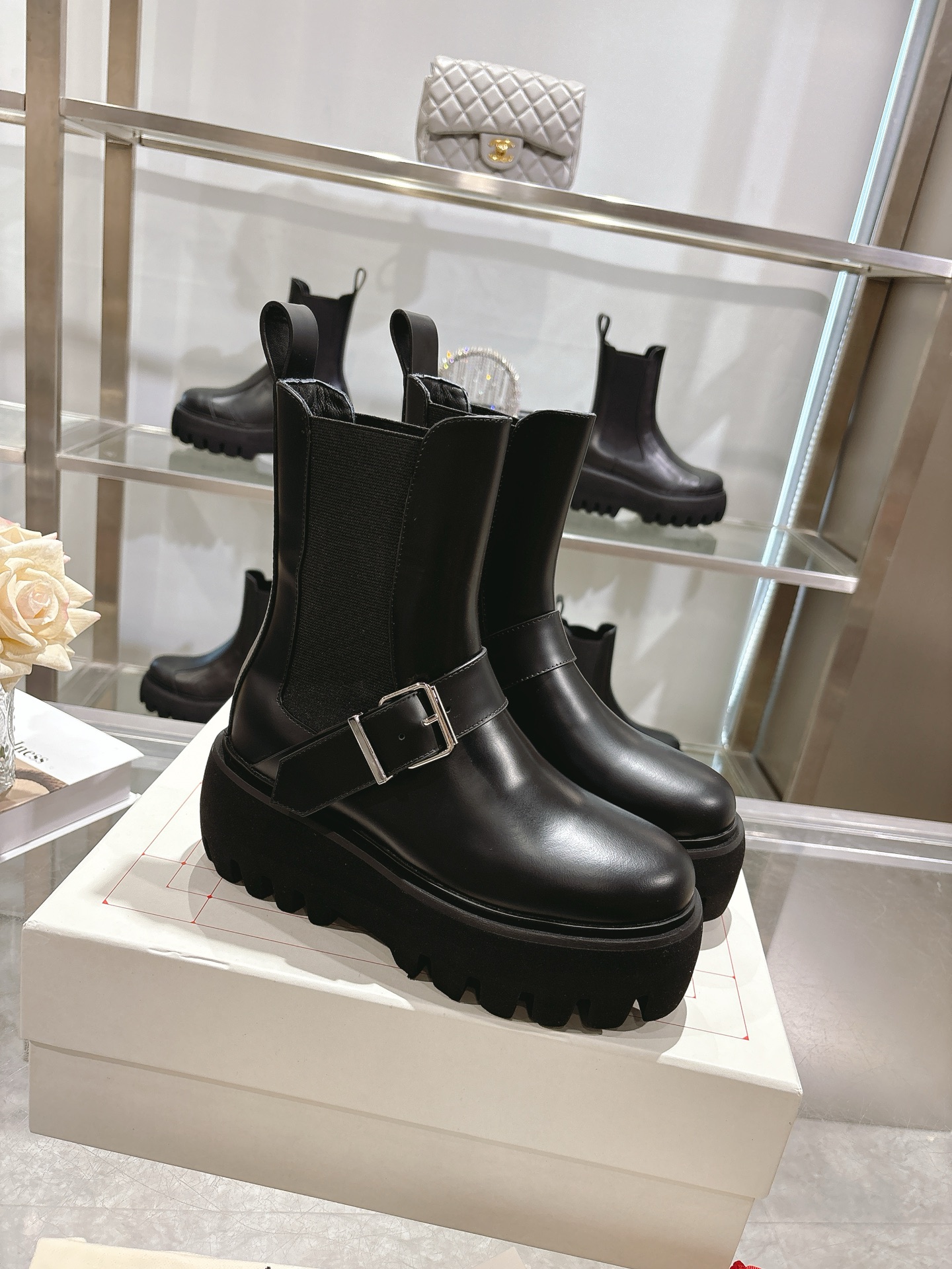 Alexander Mcqueen Male Basic Shoes Black M-s