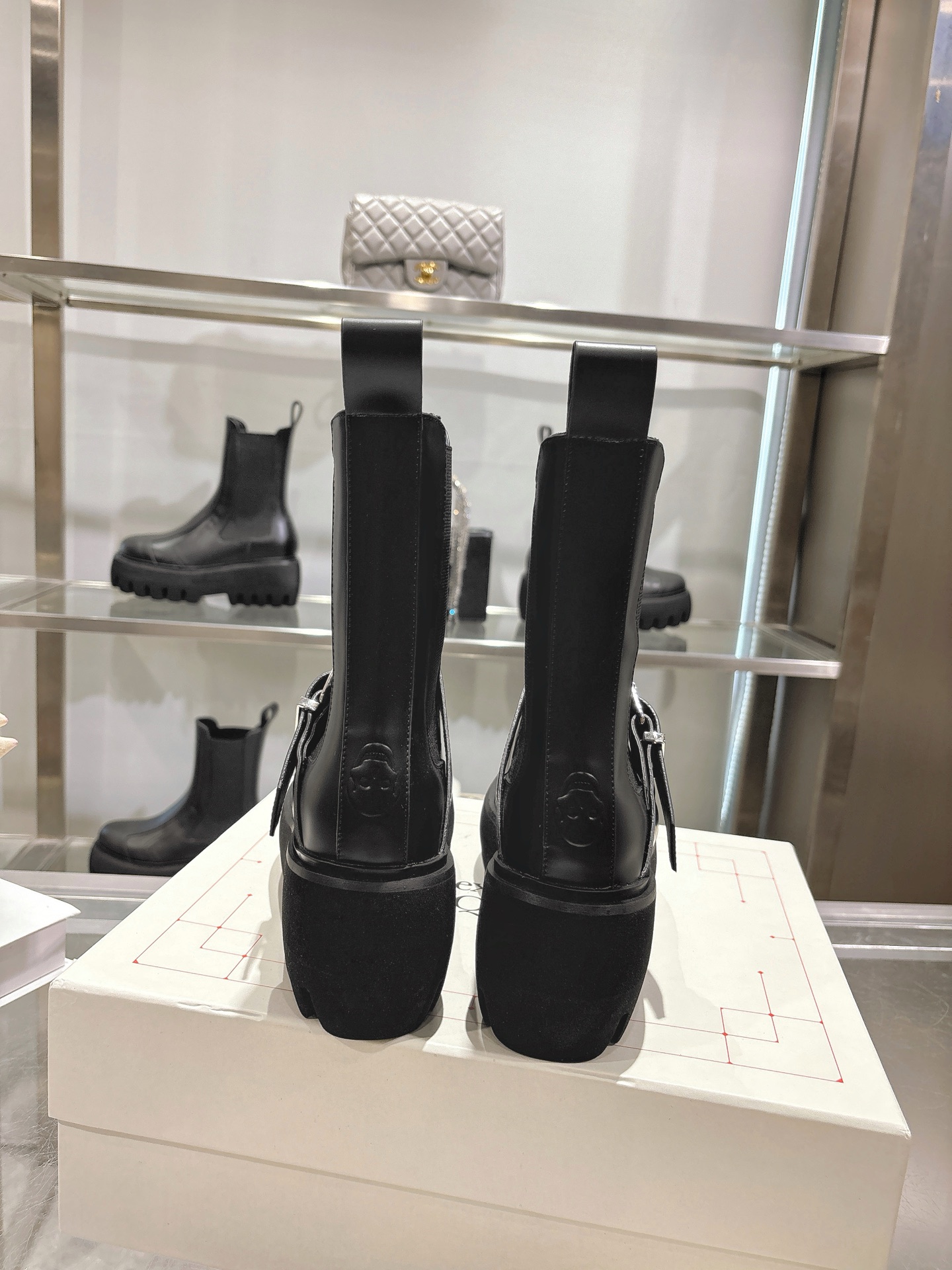 Alexander Mcqueen Male Basic Shoes Black M-s