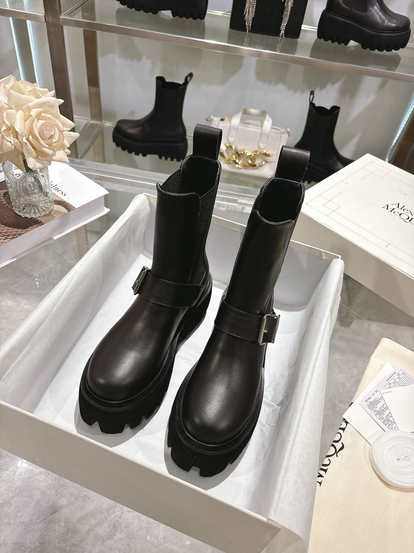 Alexander Mcqueen Male Basic Shoes Black M-s