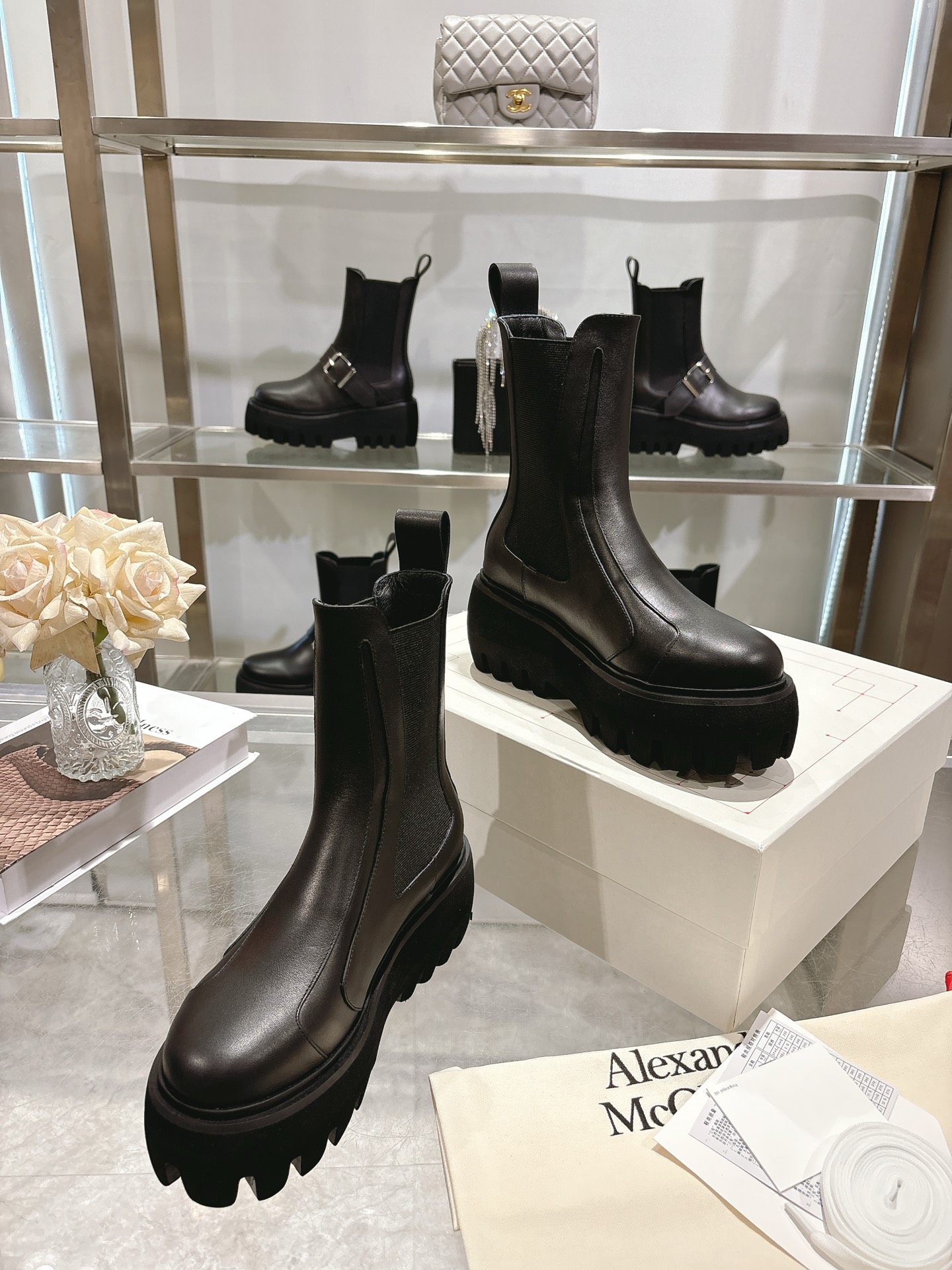 Alexander Mcqueen Male Basic Shoes Black M-s