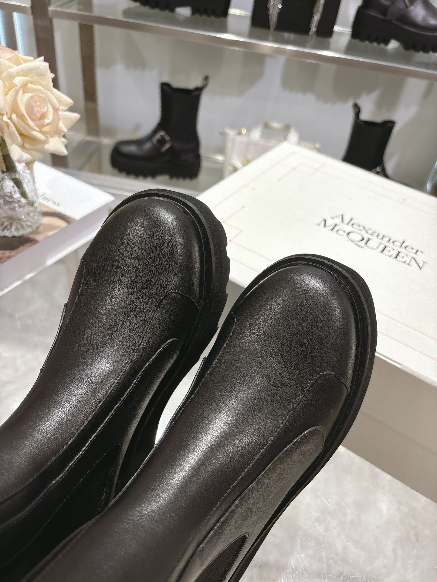 Alexander Mcqueen Male Basic Shoes Black M-s